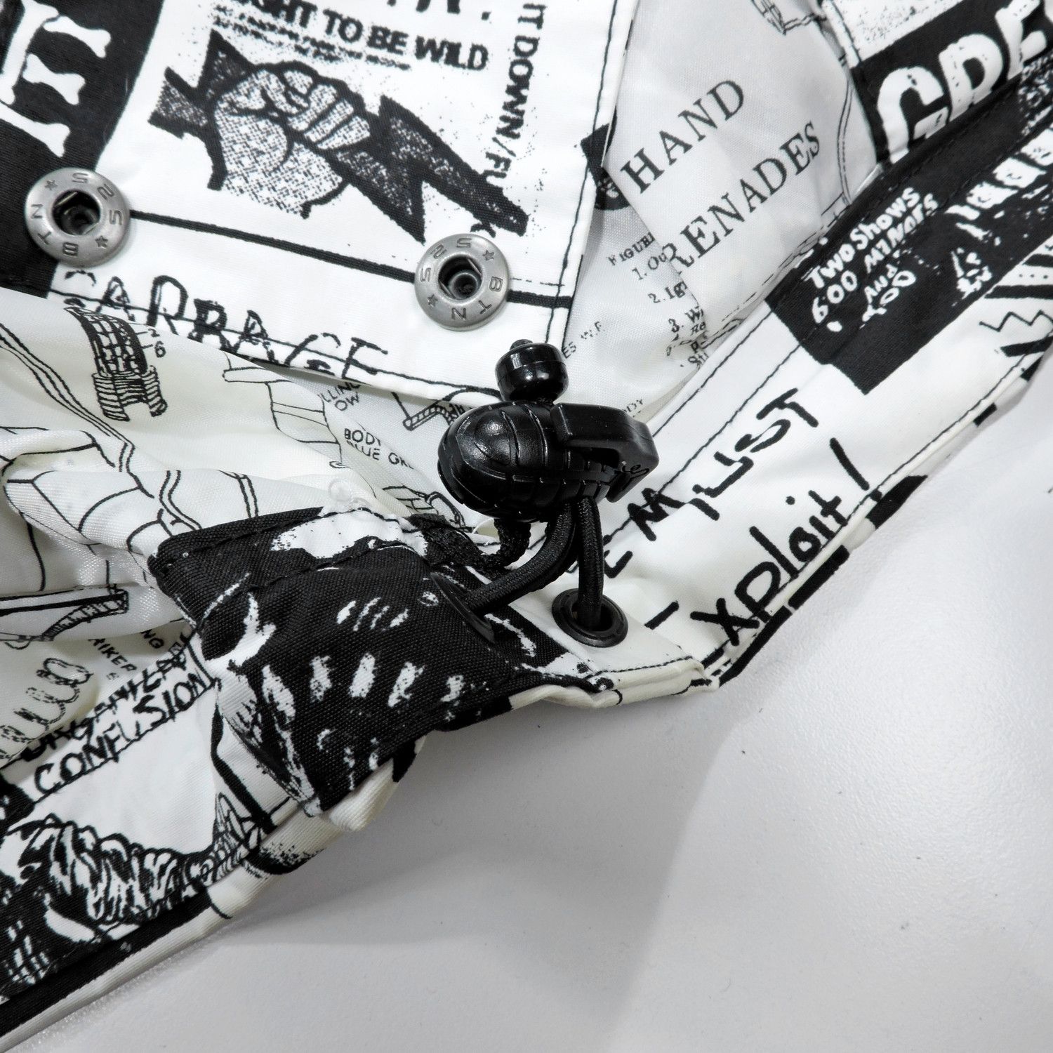 Grenade GRENADE FATIGUE PROJECT PUNK COLLAGE PRINT SNOWBOARD JACKET Size US M / EU 48-50 / 2 - 11 Thumbnail