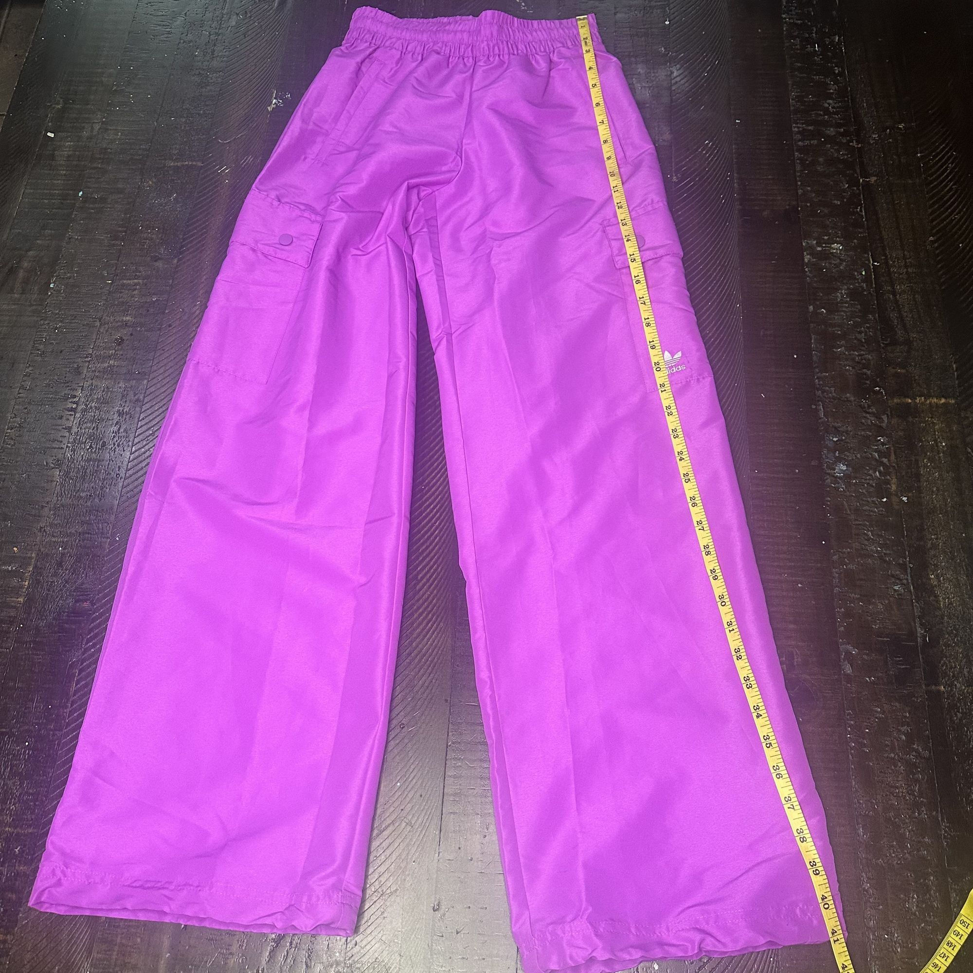 Adidas Adidas Originals Women's Essentials Woven Cargo Pants XS Size 27" / US 4 / IT 40 - 7 Thumbnail