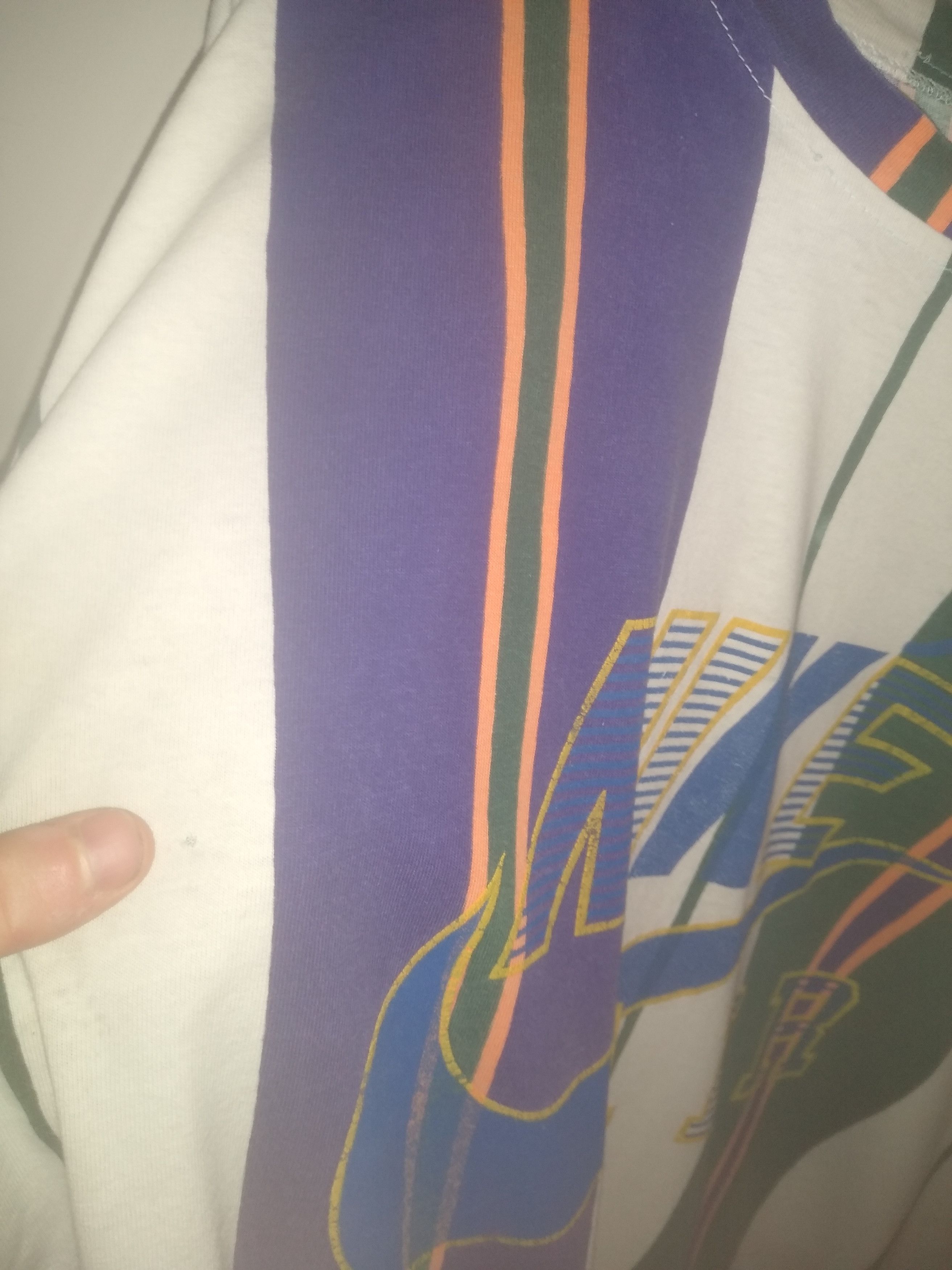 Nike Vintage Nike Air Jordan Stripped 90s Tee Size US XL / EU 56 / 4 - 7 Thumbnail