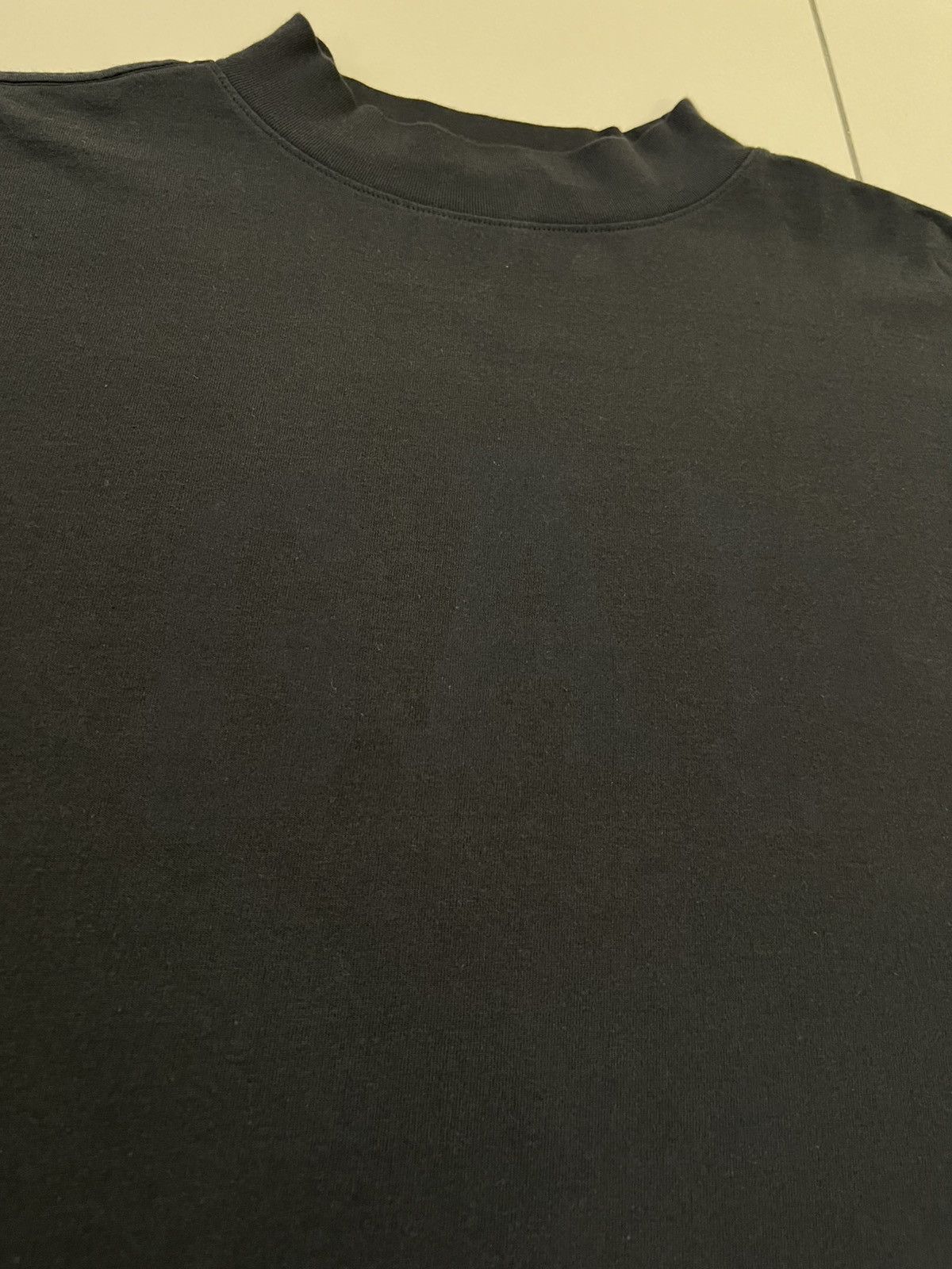 Balenciaga × Gap × Yeezy Yeezy X GAP X Balenciaga Dove 3/4 Sleeve Tee Size US L / EU 52-54 / 3 - 4 Thumbnail