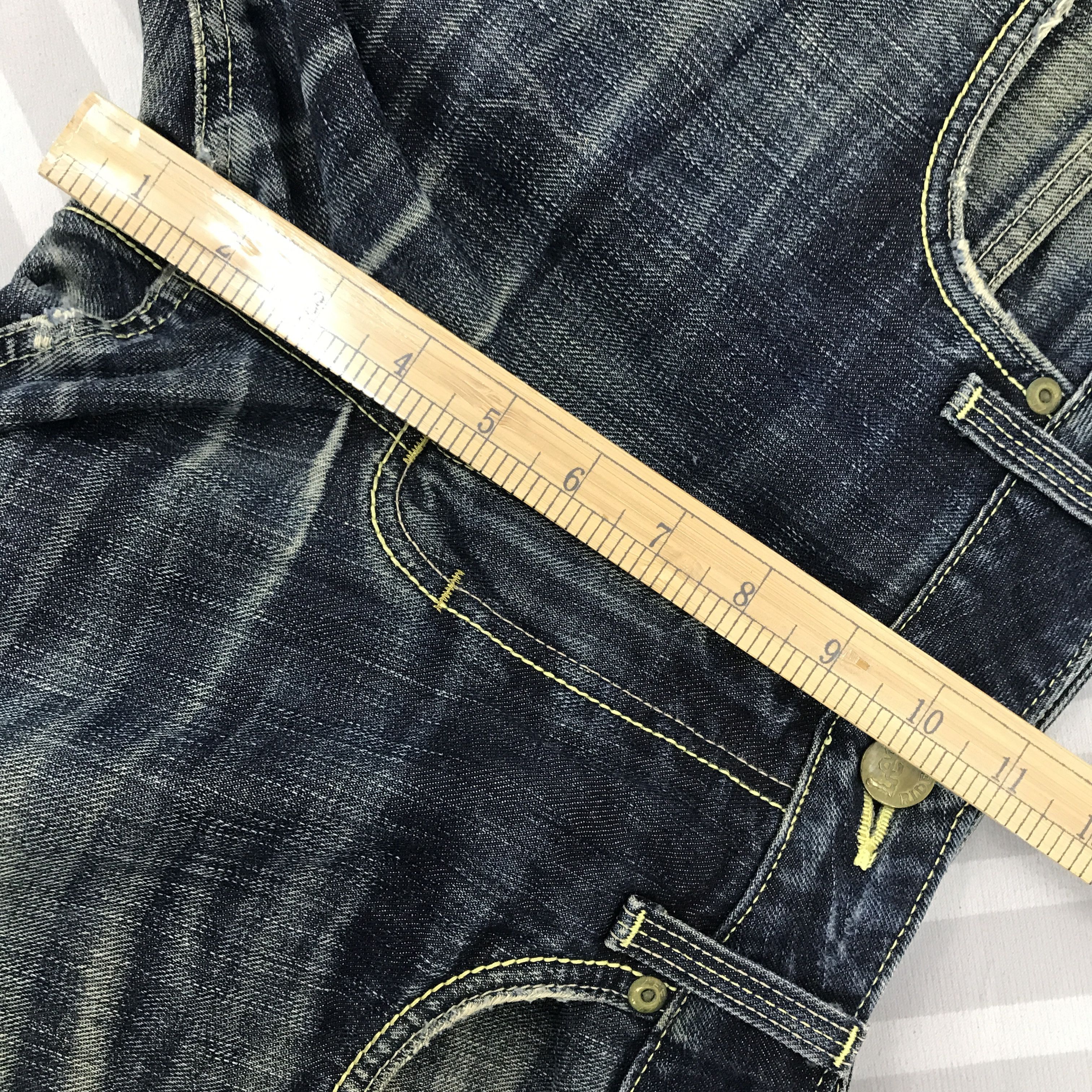 Japanese Brand × Lee × Vintage Vintage Gold Label Lee Riders Distressed Bootcut Jeans Size US 31 - 4 Thumbnail