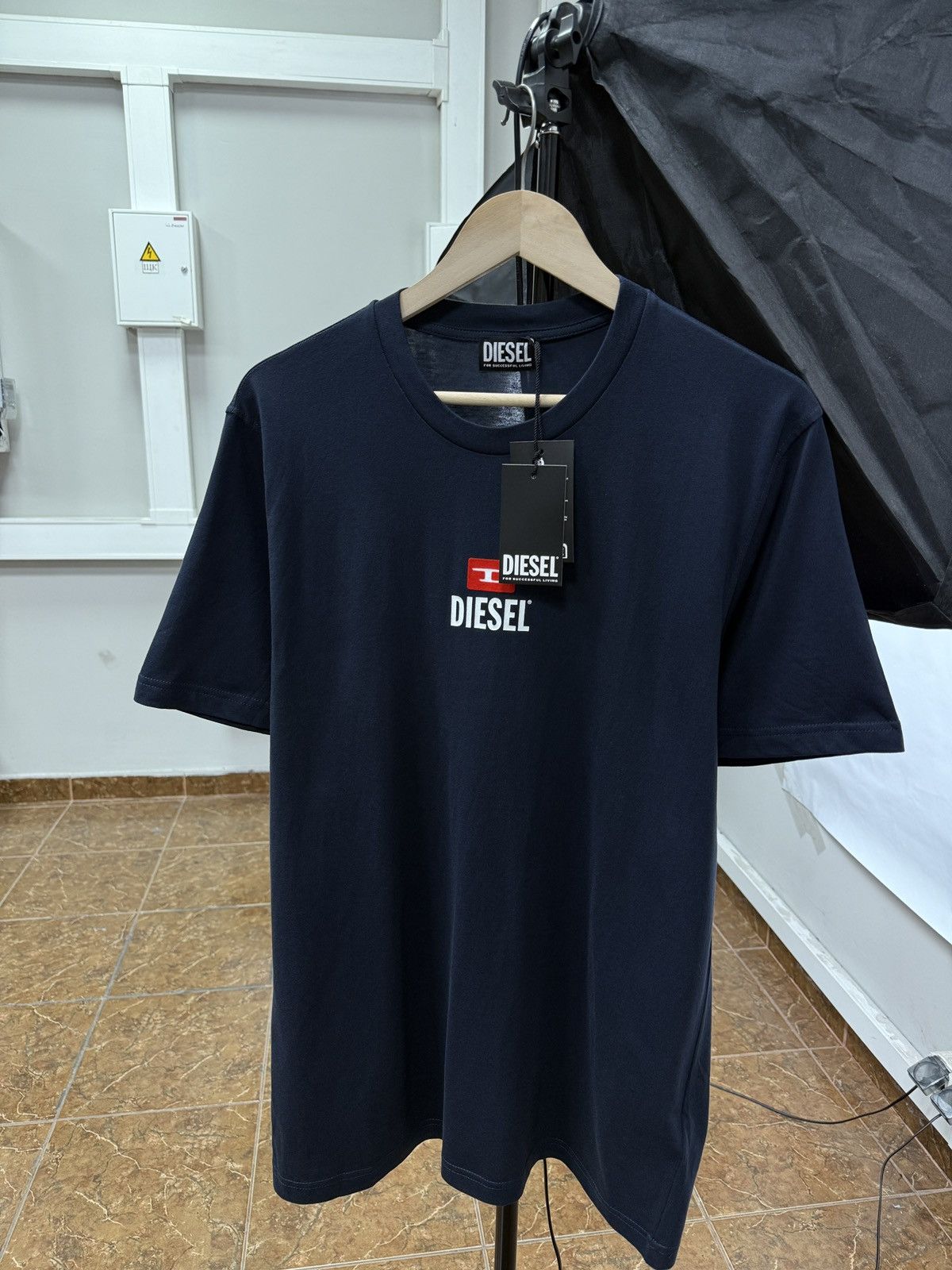 Diesel 🇺🇸❗️NEW Diesel Velour Logo For Successful Living Classic Tee Size US XL / EU 56 / 4 - 1 Thumbnail