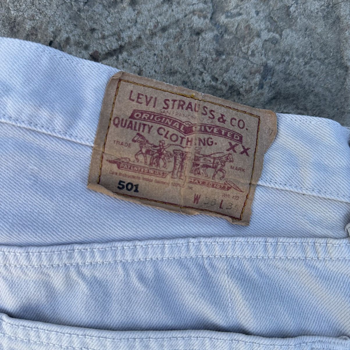 Levi's Vintage Clothing Vintage Japanese Style Levi’s Shorts Denim 501 W38/34 00s Size US 38 / EU 54 - 4 Thumbnail