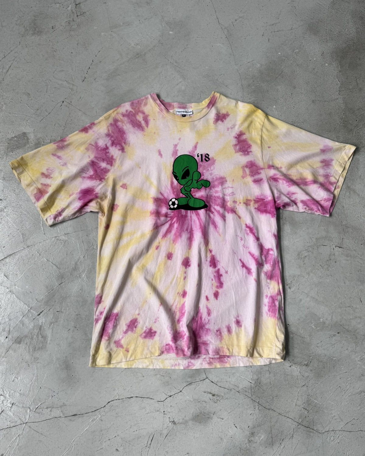 Gosha Rubchinskiy alien tiedye tee dover 【公式通販】
