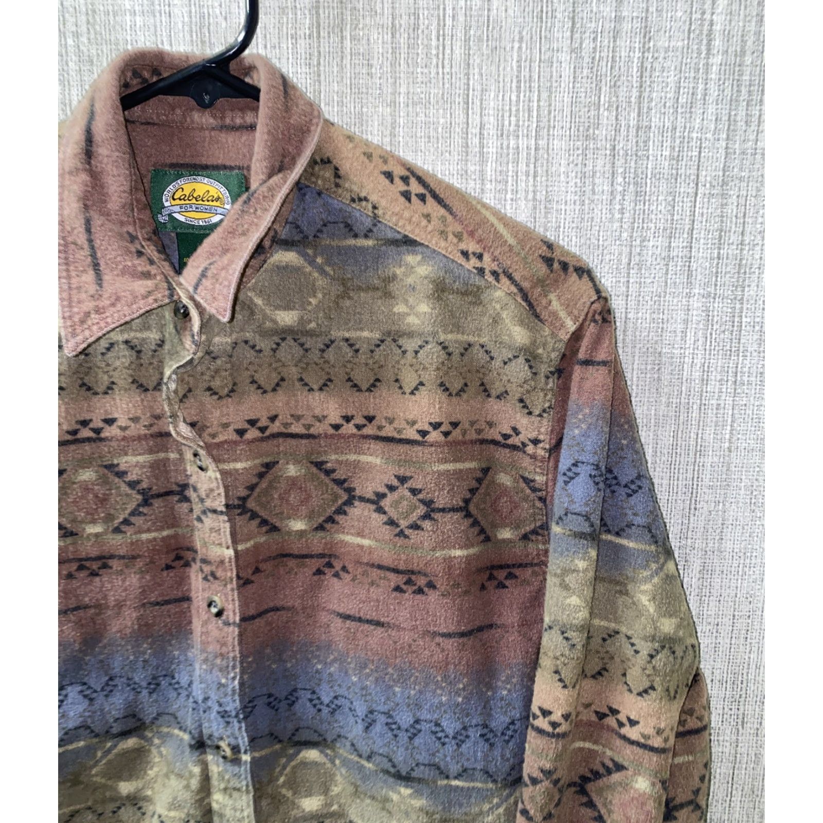 Vintage Cabela’s Shirt Womens Long Sleeve Button-Front Geometric Print Brown Size M Regular Womens Size M / US 6-8 / IT 42-44 - 2 Thumbnail