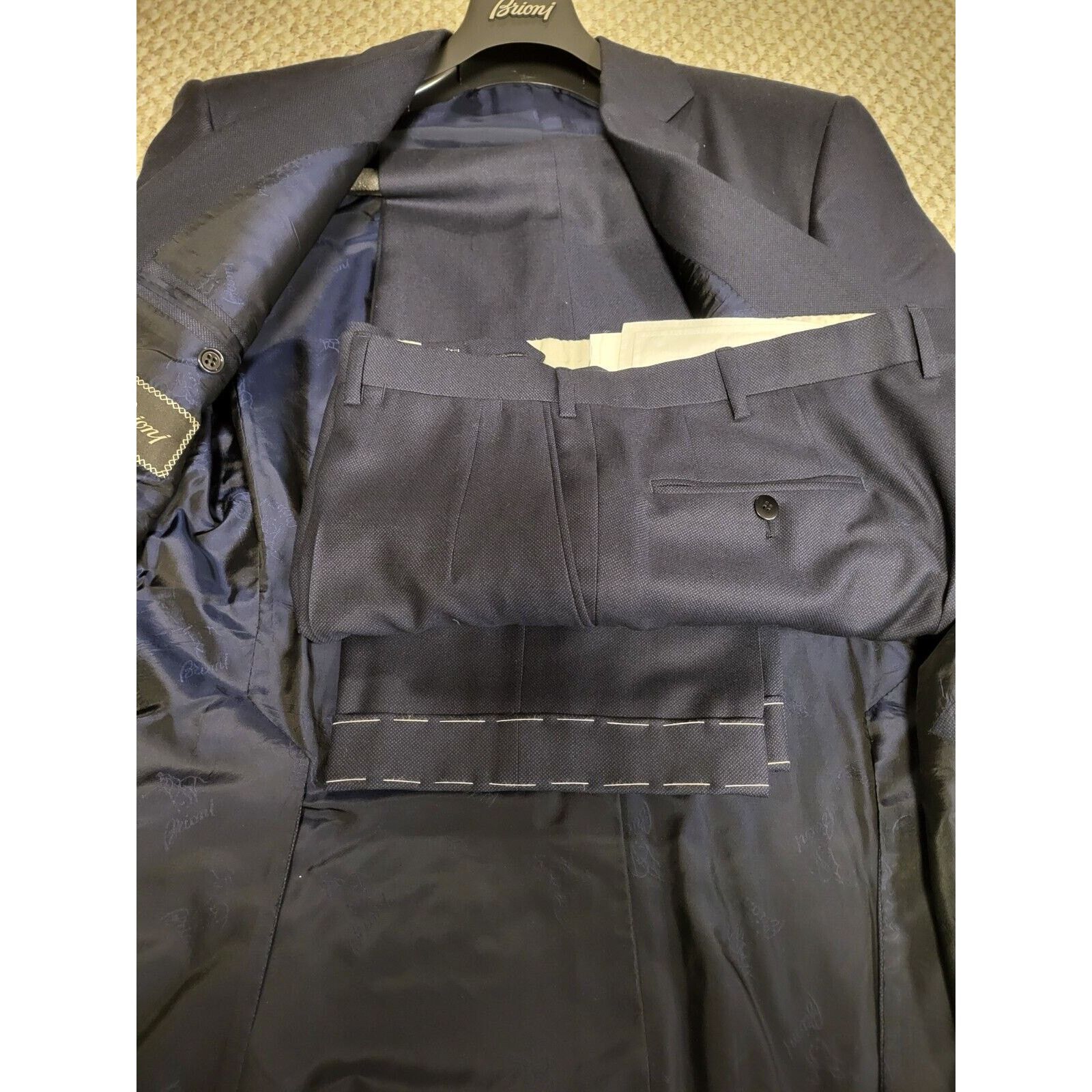 Brioni mens brioni suit 44r Size 44R - 5 Thumbnail