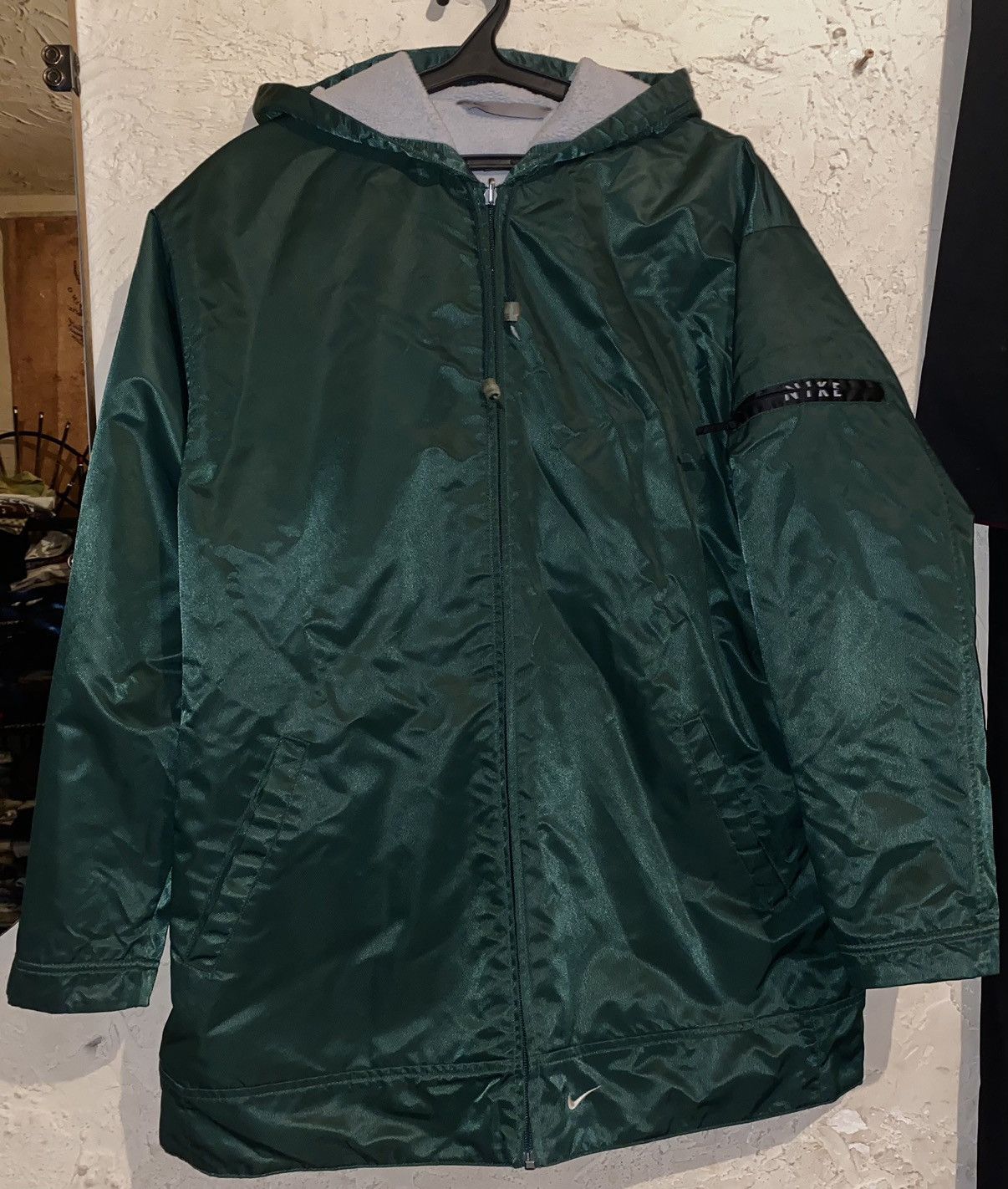 Nike NIKE VINTAGE SWOOSH NYLON FLEECE REVERSIABLE JACKET Bomber Size US L / EU 52-54 / 3 - 9 Thumbnail