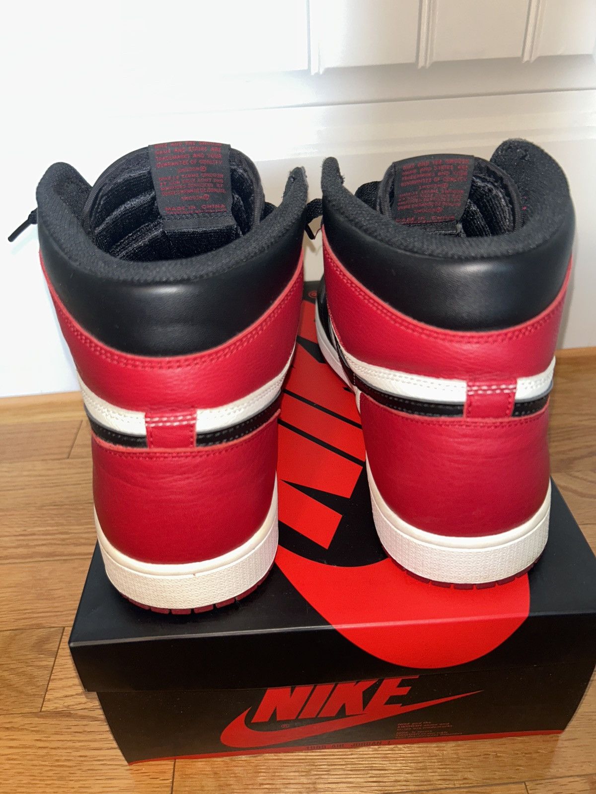 Jordan Brand Jordan 1 Bred Toe Size US 12 / EU 45 - 5 Thumbnail
