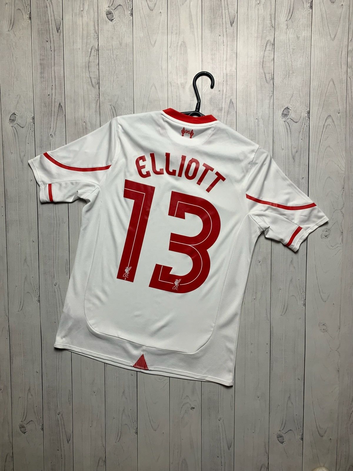 Vintage Vintage Liverpool Elliot 13 soccer jersey size Xs Size US XS / EU 42 / 0 - 1 Thumbnail