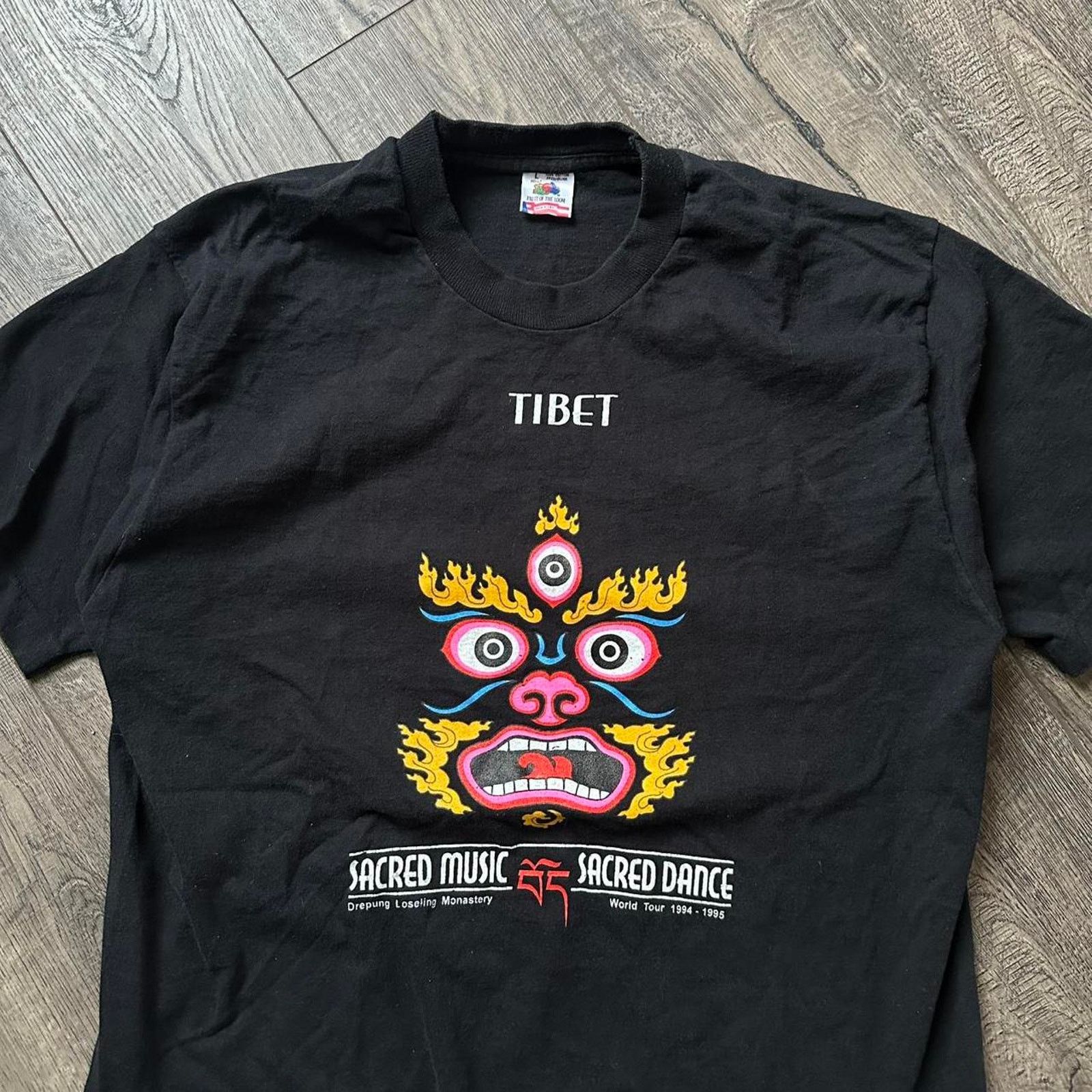 Vintage Rare Vintage 90s Tibet Sacred Music Dance Freedom Tour Shirt Size US L / EU 52-54 / 3 - 3 Thumbnail