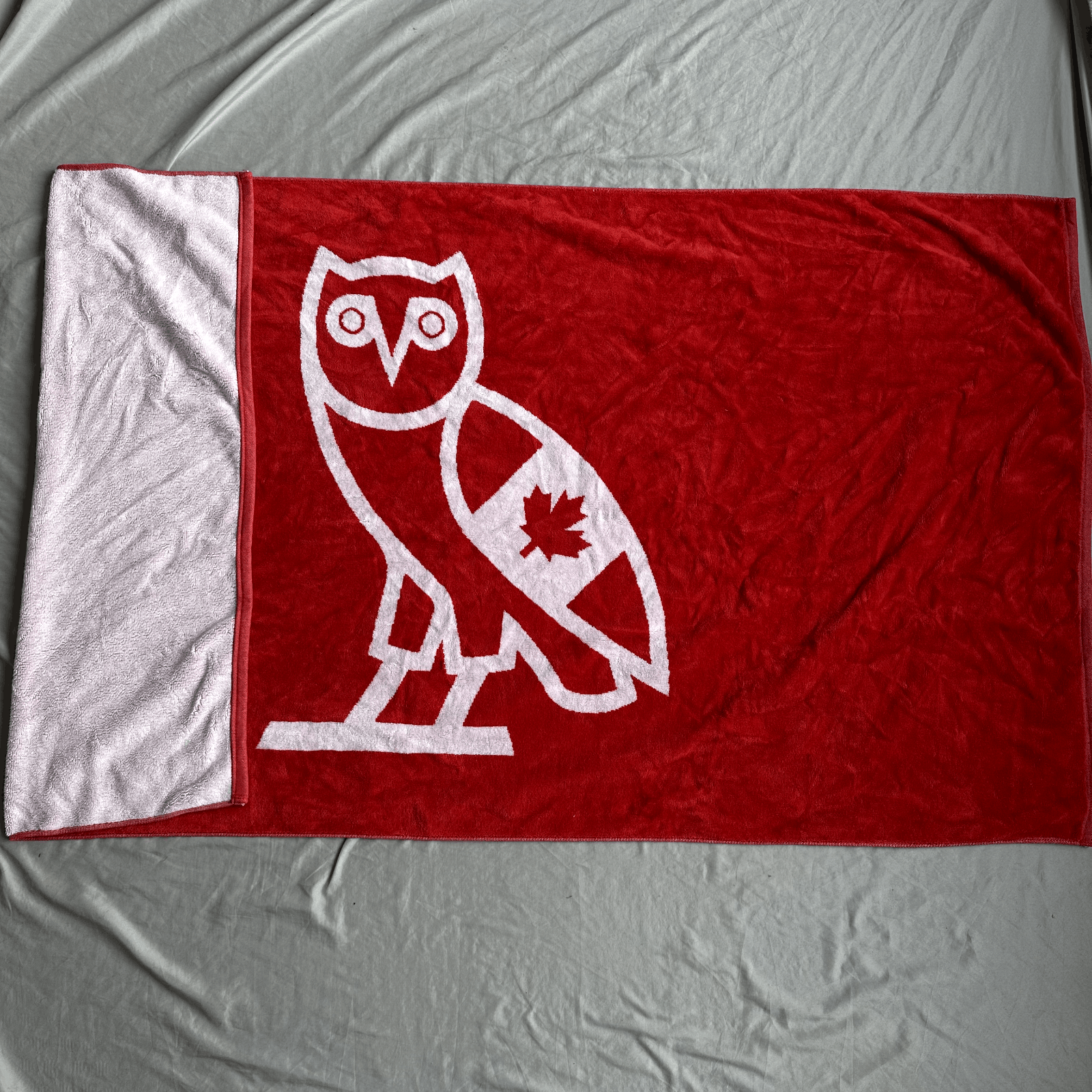 October's Very Own OVO Canda OG Owl Towel Red and White Size ONE SIZE - 1 Thumbnail