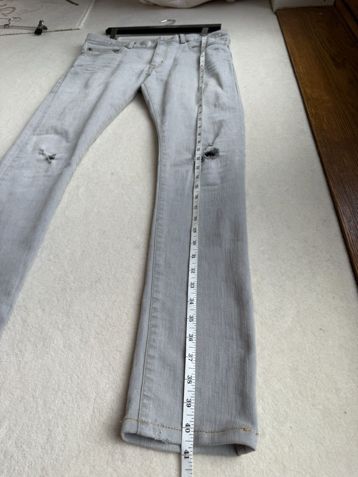 Saint Laurent Paris SS14 grail Saint Laurent grey knee tear denim jeans Hedi 31 Size US 31 - 7 Thumbnail