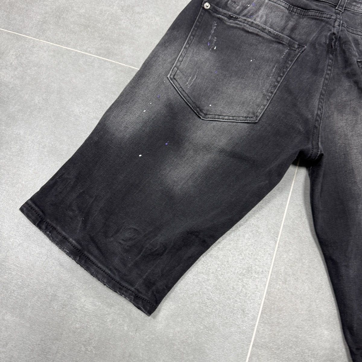 Dsquared2 Dsquared2 Easy Slim Jean Shorts Size 50 Size US 32 / EU 48 - 18 Thumbnail