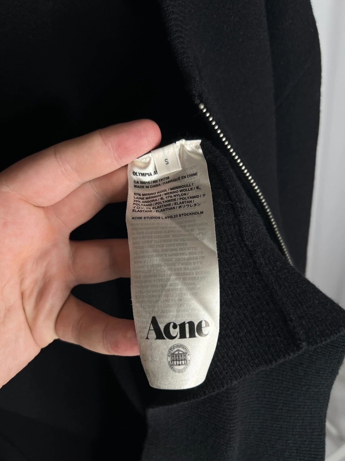 Acne Studios Acne Studios Olympia Black Merino Wool Agnora Bomber Jacket Size S / US 4 / IT 40 - 13 Thumbnail