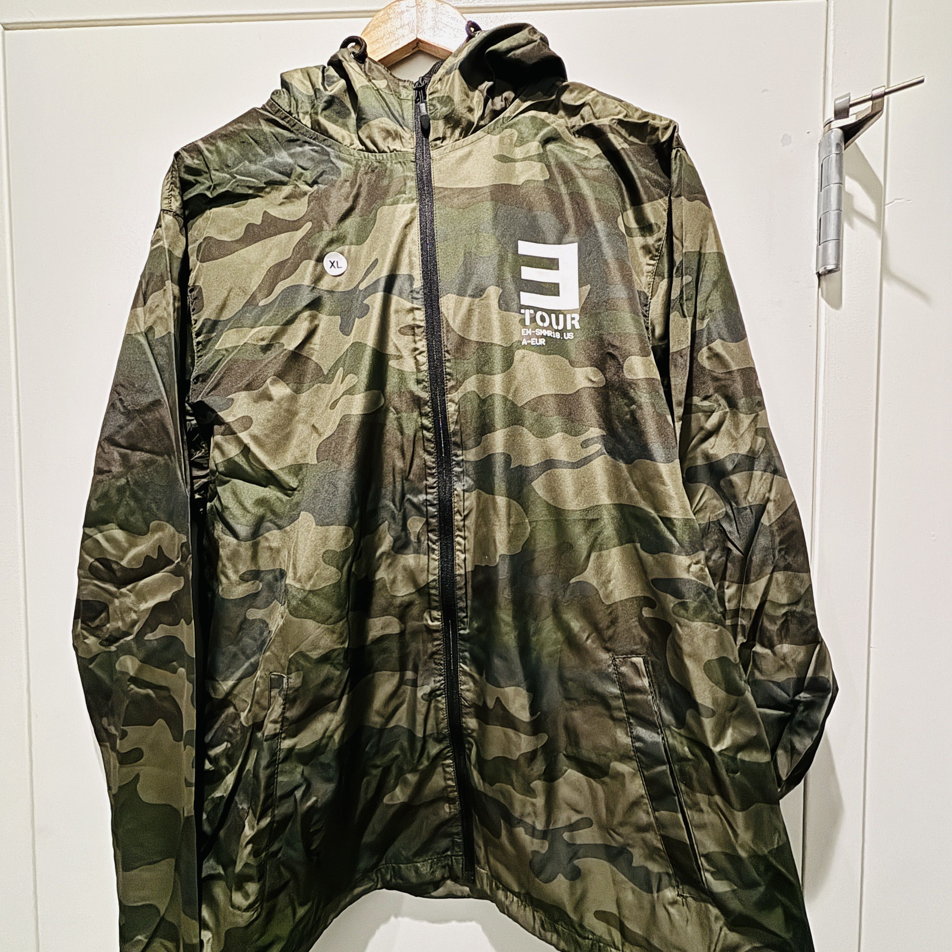 Eminem Eminem Exclusive Summer 2018 Tour Windbreaker Size US XL / EU 56 / 4 - 1 Thumbnail