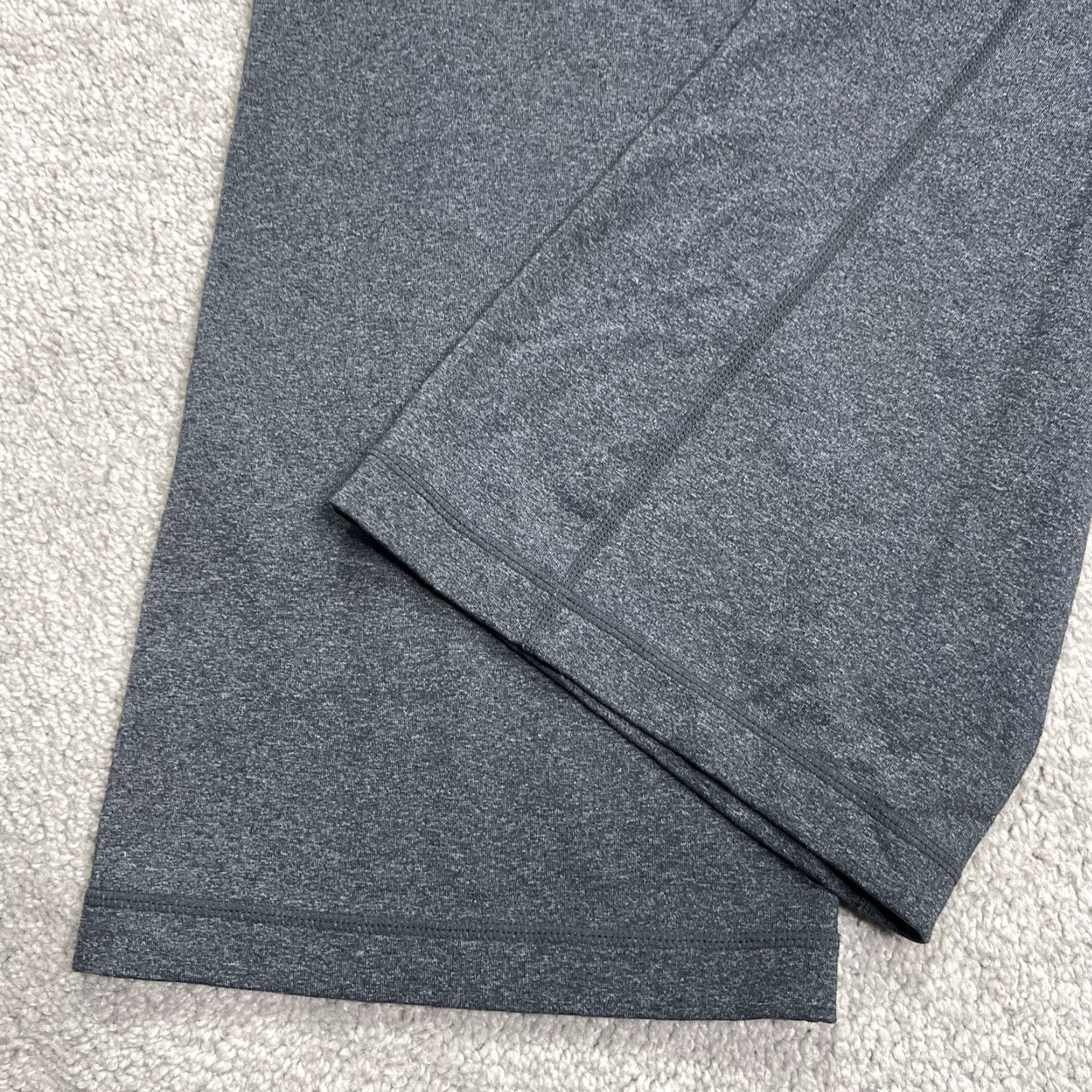 Lululemon Lululemon Leggings Size 6 Athletic Gym Yoga Full Length 31.5” Inseam Flared Gray Stretch Women Size 28" / US 6 / IT 42 - 4 Thumbnail