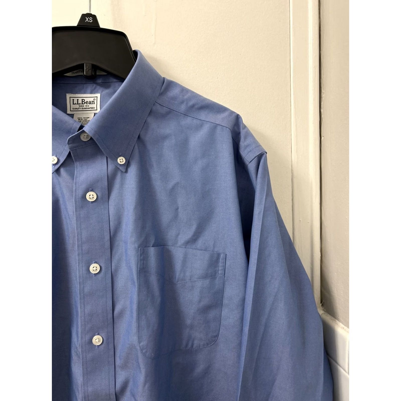 Vintage LL Bean Shirt Mens 16.5 Blue Wrinkle Free Pinpoint Oxford Traditional Button-Up Pocket Shirt Mens Regular 100% Cotton Blue Preppy Classic 251423 Size US XL / EU 56 / 4 - 4 Thumbnail