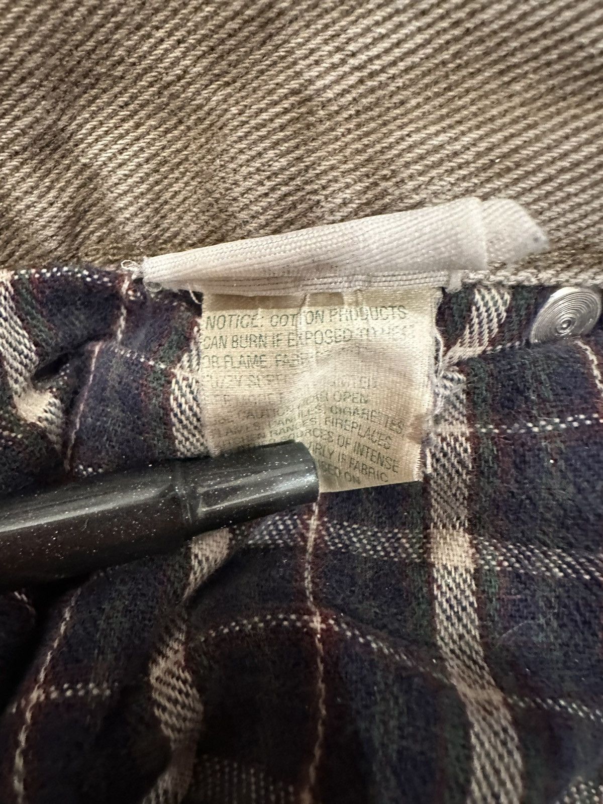 L.L. Bean Vintage LL Bean Flannel Lined Biege/Gray Jeans 35x32 Size US 32 / EU 48 - 11 Thumbnail