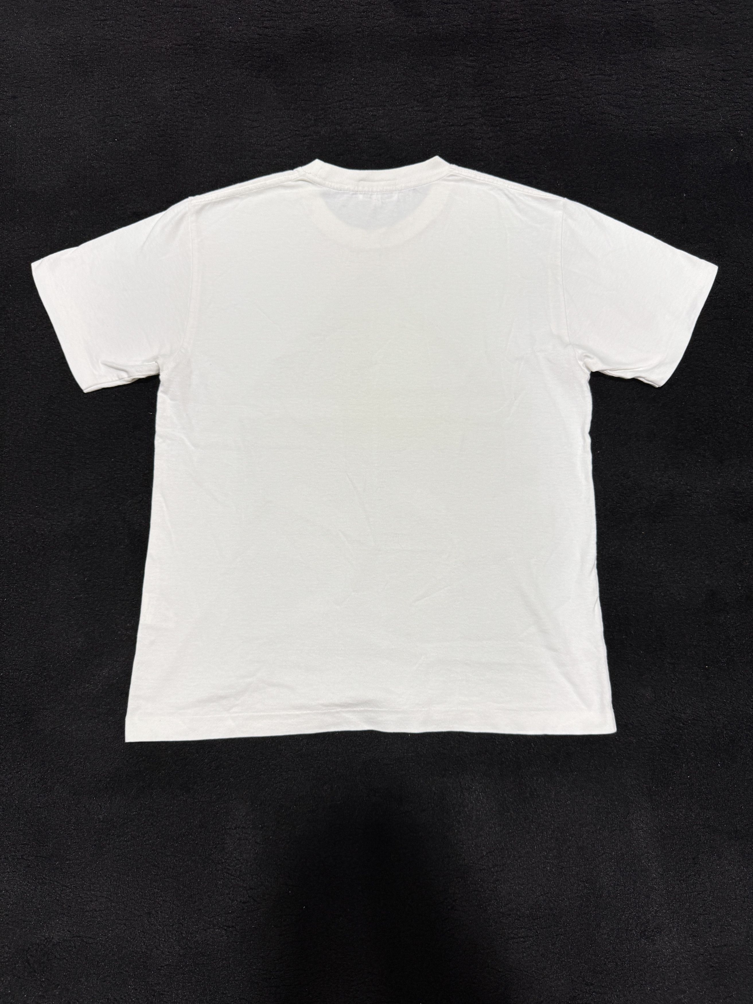 Cav Empt Cav Empt Logo CE White T- Shirt Made In Japan Size US M / EU 48-50 / 2 - 2 Thumbnail
