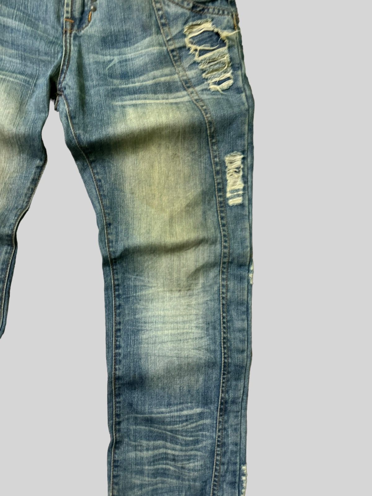 If Six Was Nine Balenciaga Style AVH JEANS Studs Distressed Denim Jeans Size US 32 / EU 48 - 6 Thumbnail