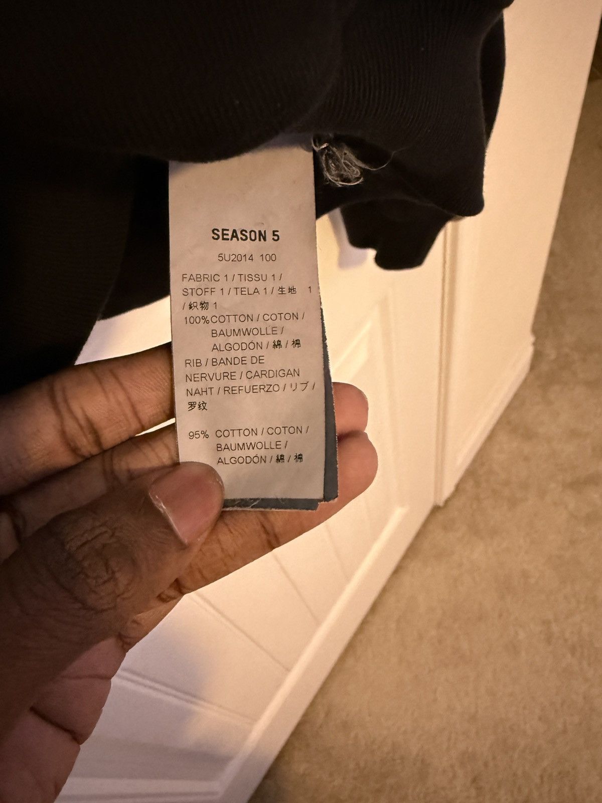 Yeezy Rare Yeezy Season 5 Black Calabasas Emblem Crewneck Sample Size US XS / EU 42 / 0 - 3 Thumbnail