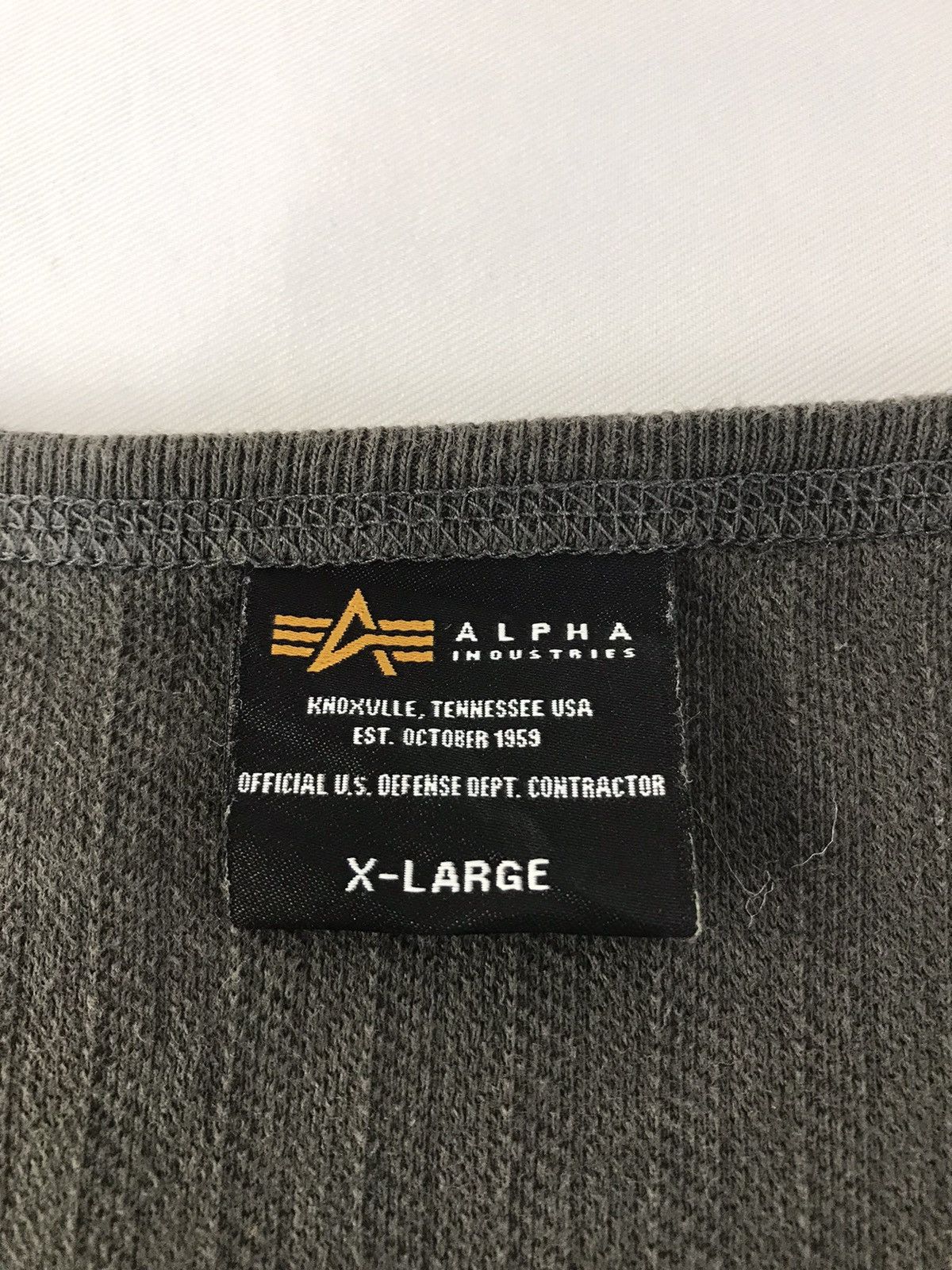 Alpha Industries × Vintage Vintage Alpha Industries Faded Colour Long Sleeve Shirt Size US L / EU 52-54 / 3 - 8 Thumbnail