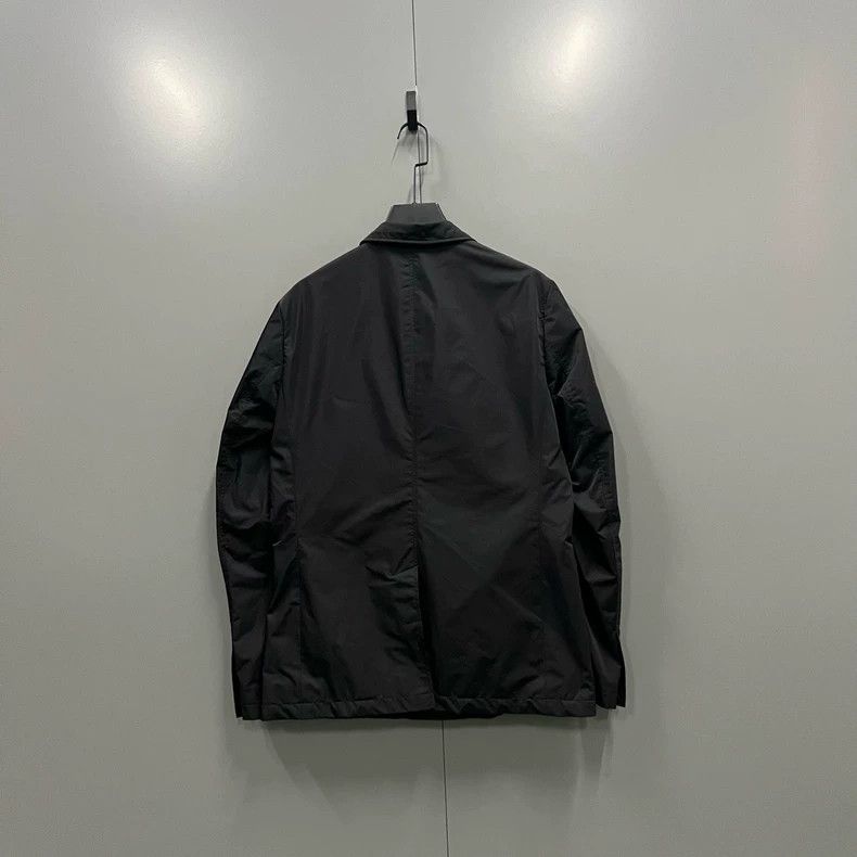 Givenchy Givenchy Size50 Belted Nylon Collar Suit Jacket, official p Size US M / EU 48-50 / 2 - 2 Thumbnail