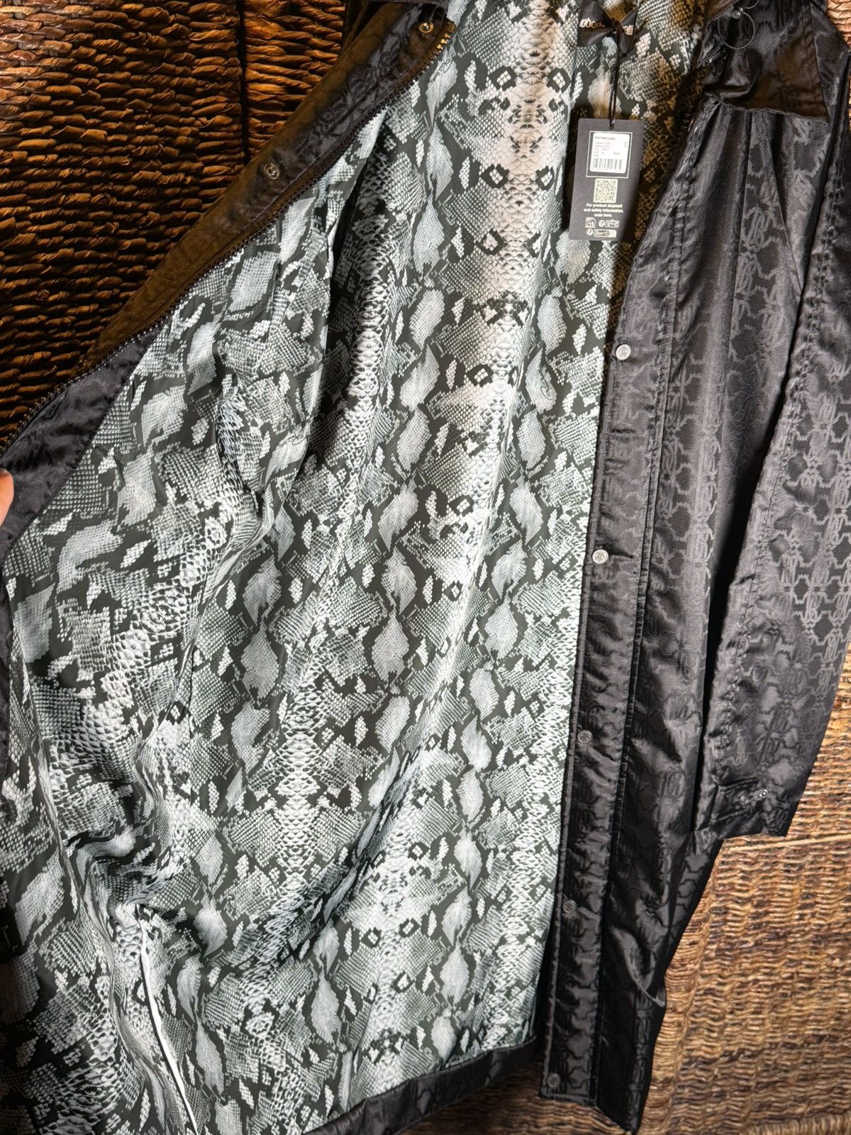 Roberto Cavalli Roberto Cavalli Caban Monogram | Black | Size US XL / EU 56 / 4 - 3 Thumbnail