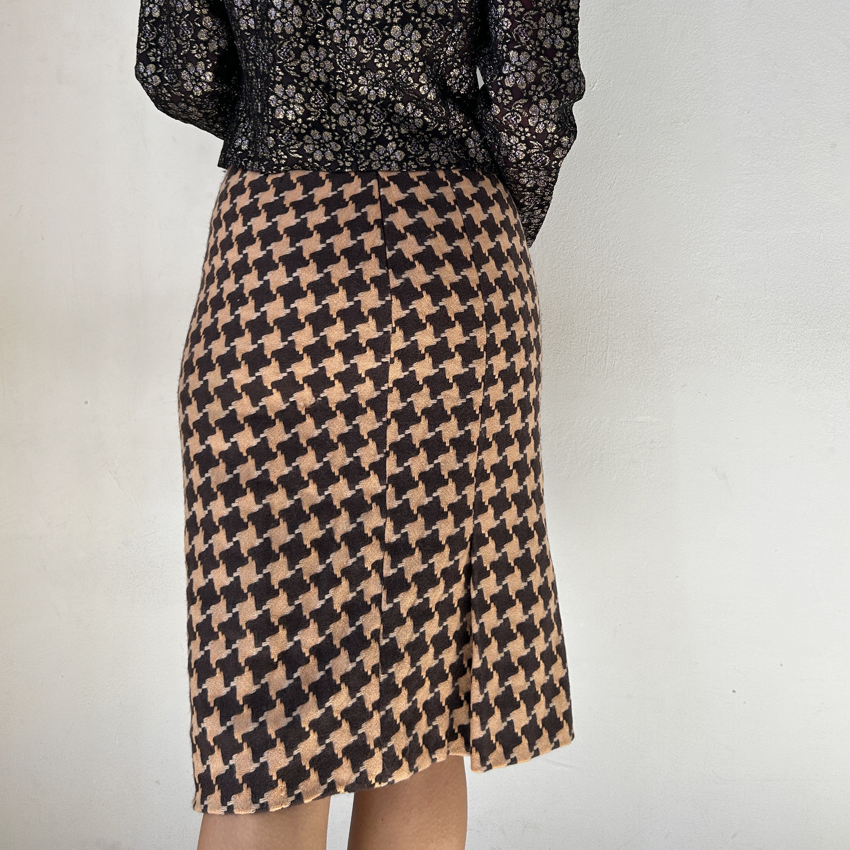 Vintage Vintage houndstooth wool pencil skirt Size 27" / US 4 / IT 40 - 3 Thumbnail
