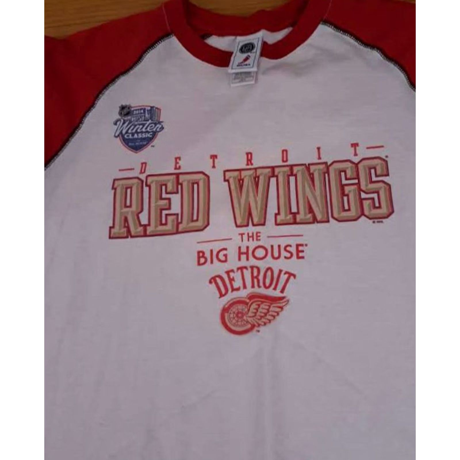 NHL Detroit Red Wings Ragland T-Shirt NHL Crew Neck 3/4 Sleeve L Men Red Cotton Hockey Wings 2014 Big House Warm-Up Victory? Size US L / EU 52-54 / 3 - 3 Thumbnail