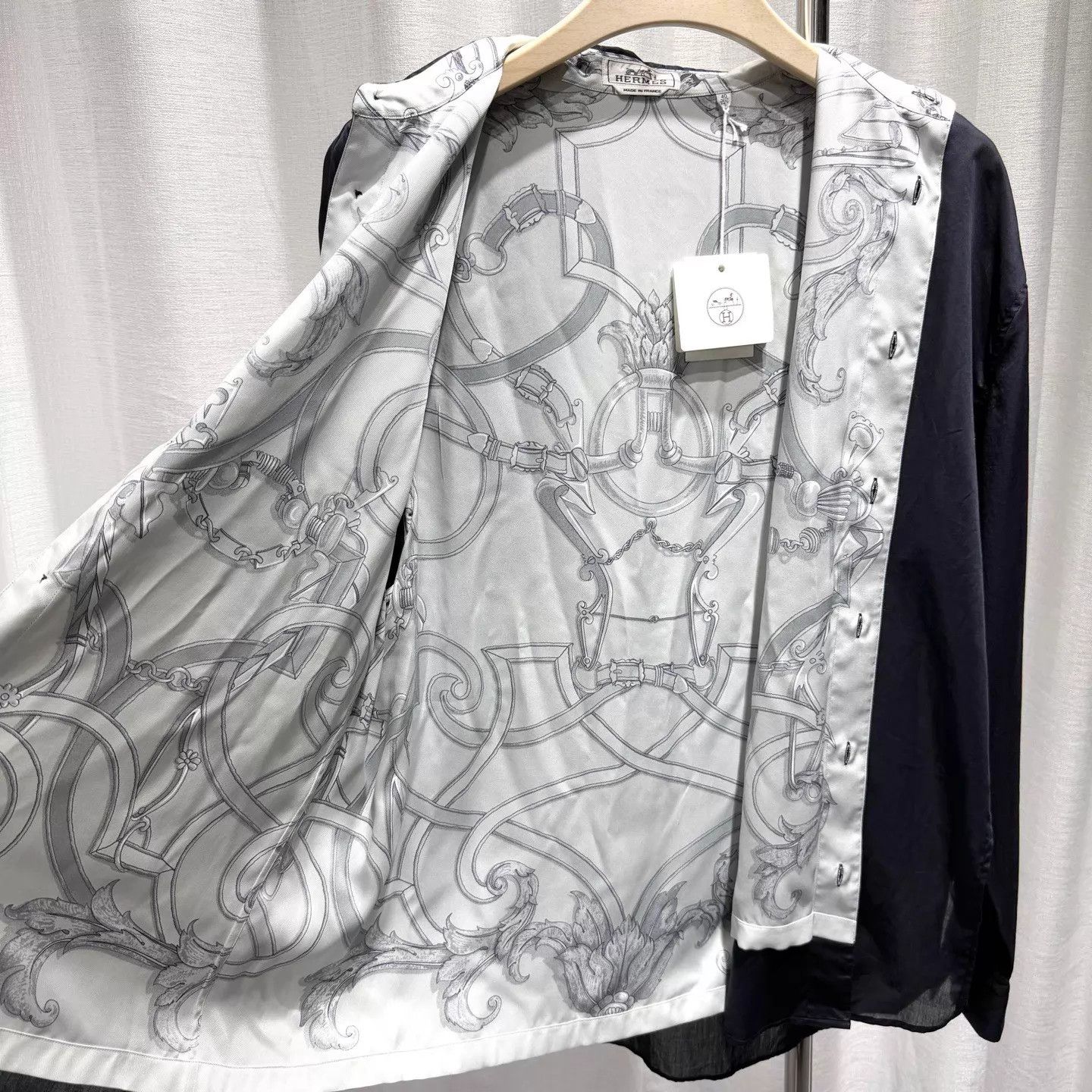 Hermes Hermès Double Layer Cotton Silk Lining LS Shirt Size 40 Size US M / EU 48-50 / 2 - 2 Thumbnail