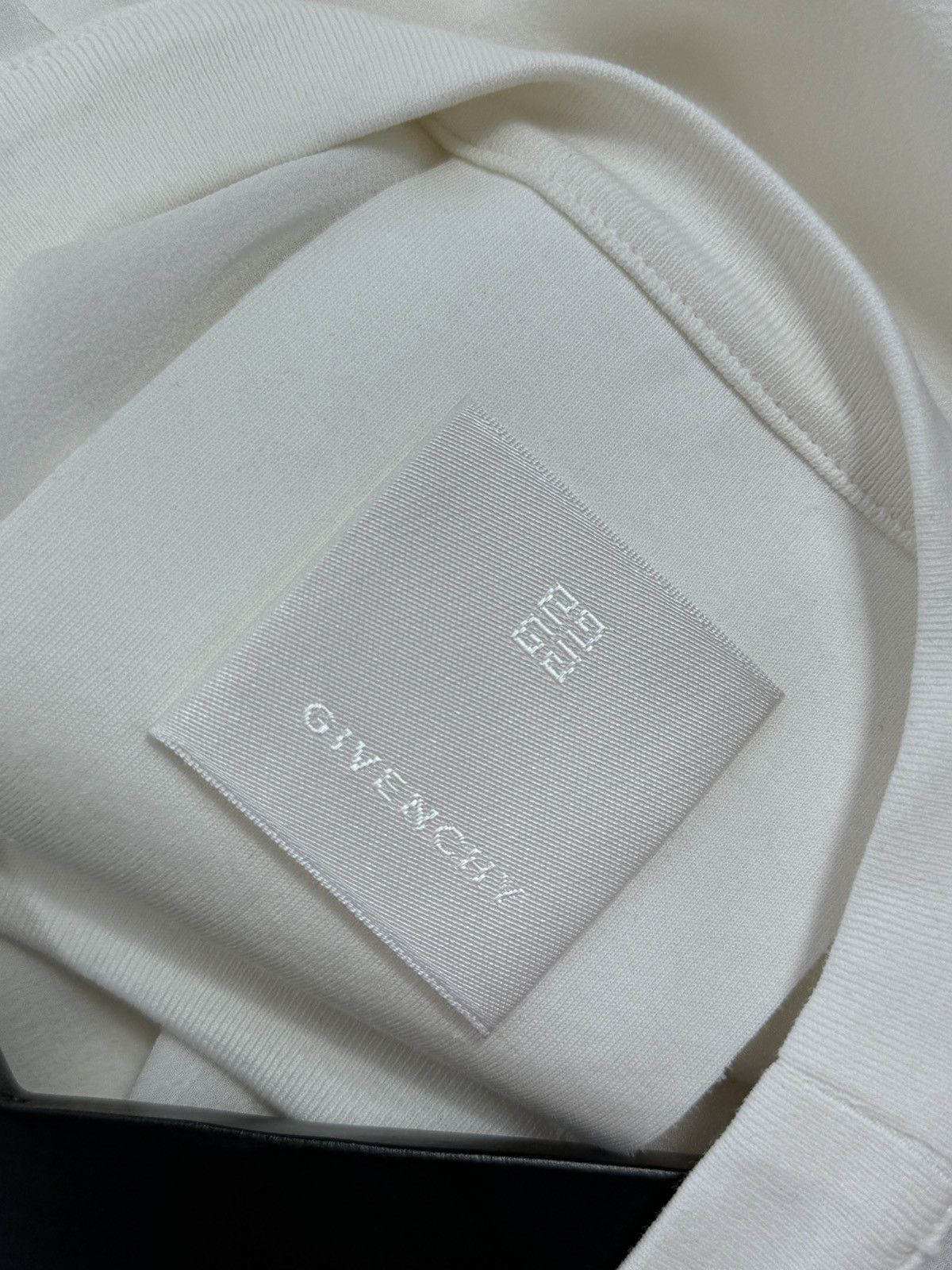 Givenchy LOGO EMBROIDERED SILK T-SHIRT Size US M / EU 48-50 / 2 - 5 Thumbnail