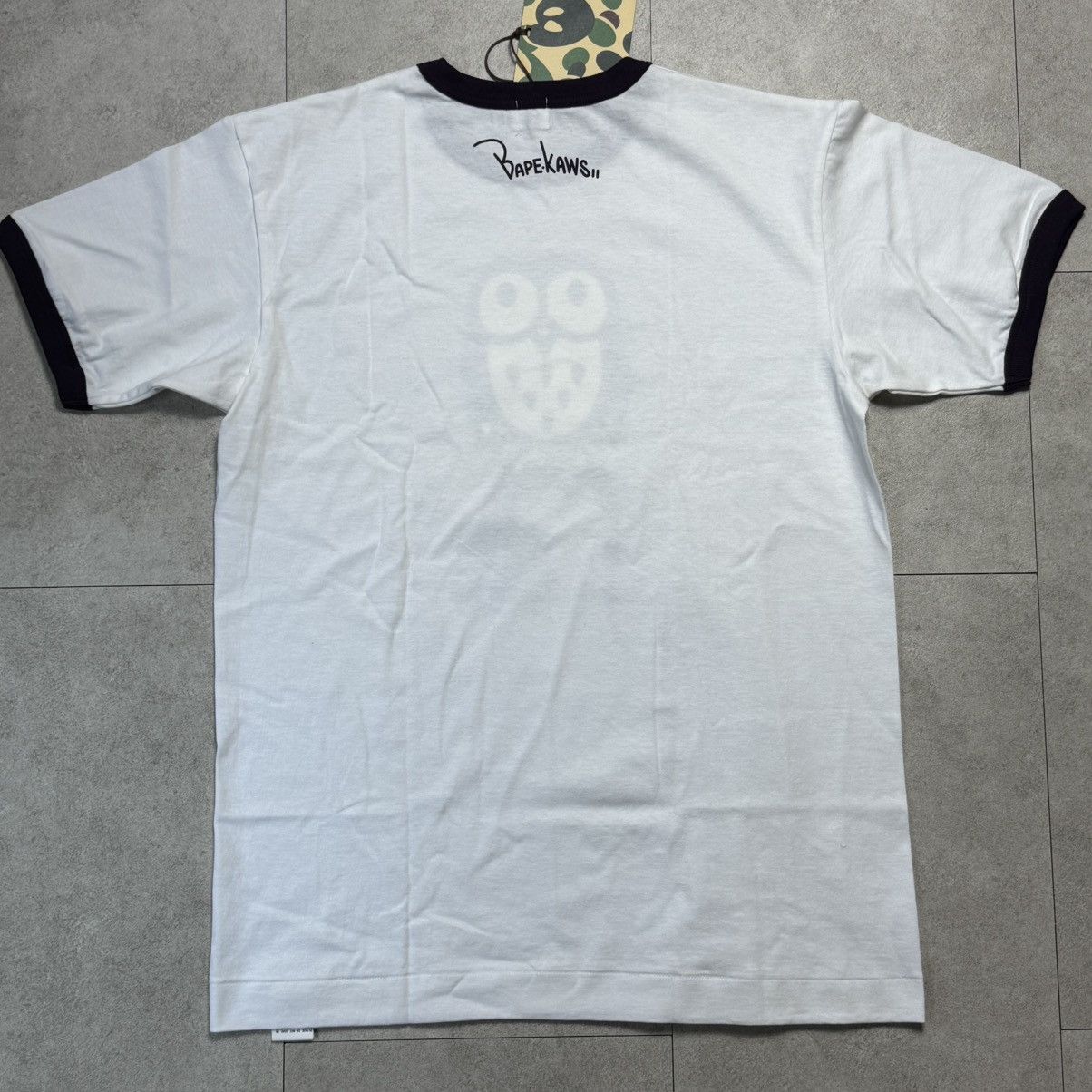 Bape × Kaws DS Bape x Kaws Owl Print Tee Size US L / EU 52-54 / 3 - 2 Thumbnail