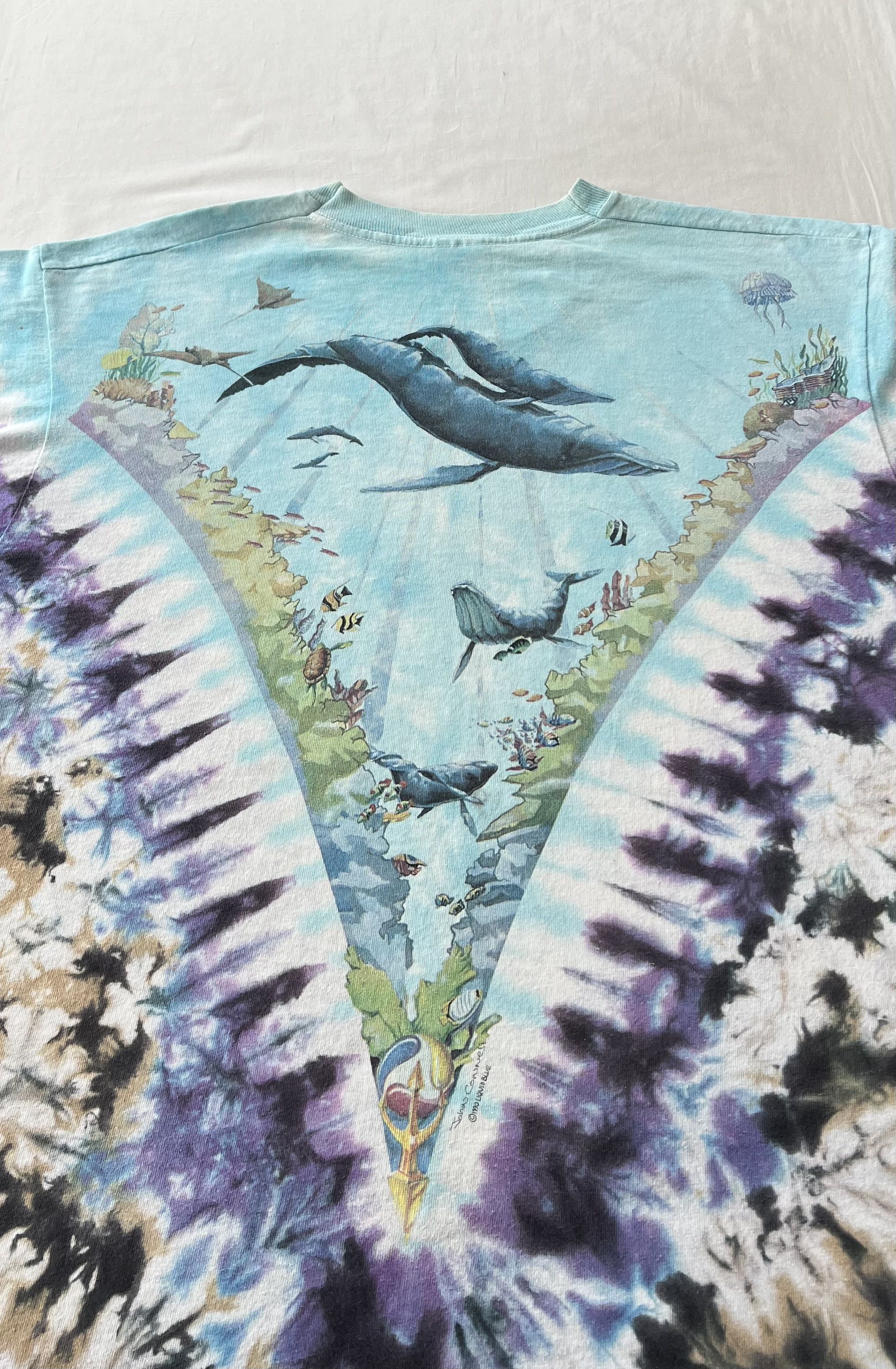 Liquid Blue Vintage 1990 Liquid Blue John Connell Ocean Dolphin T-shirt Size US XL / EU 56 / 4 - 13 Thumbnail