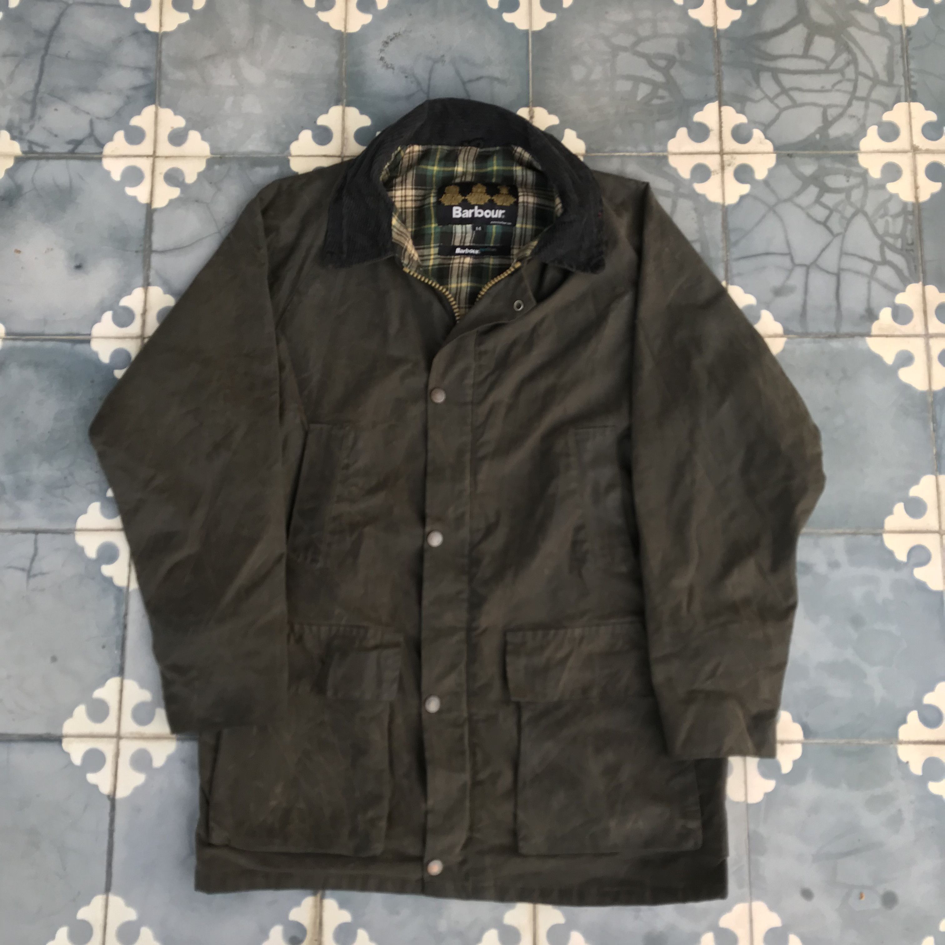 Barbour Barbour Fibredown Bretby Gillet Jacket MgI0024 Grey Waxed Size US L / EU 52-54 / 3 - 3 Thumbnail