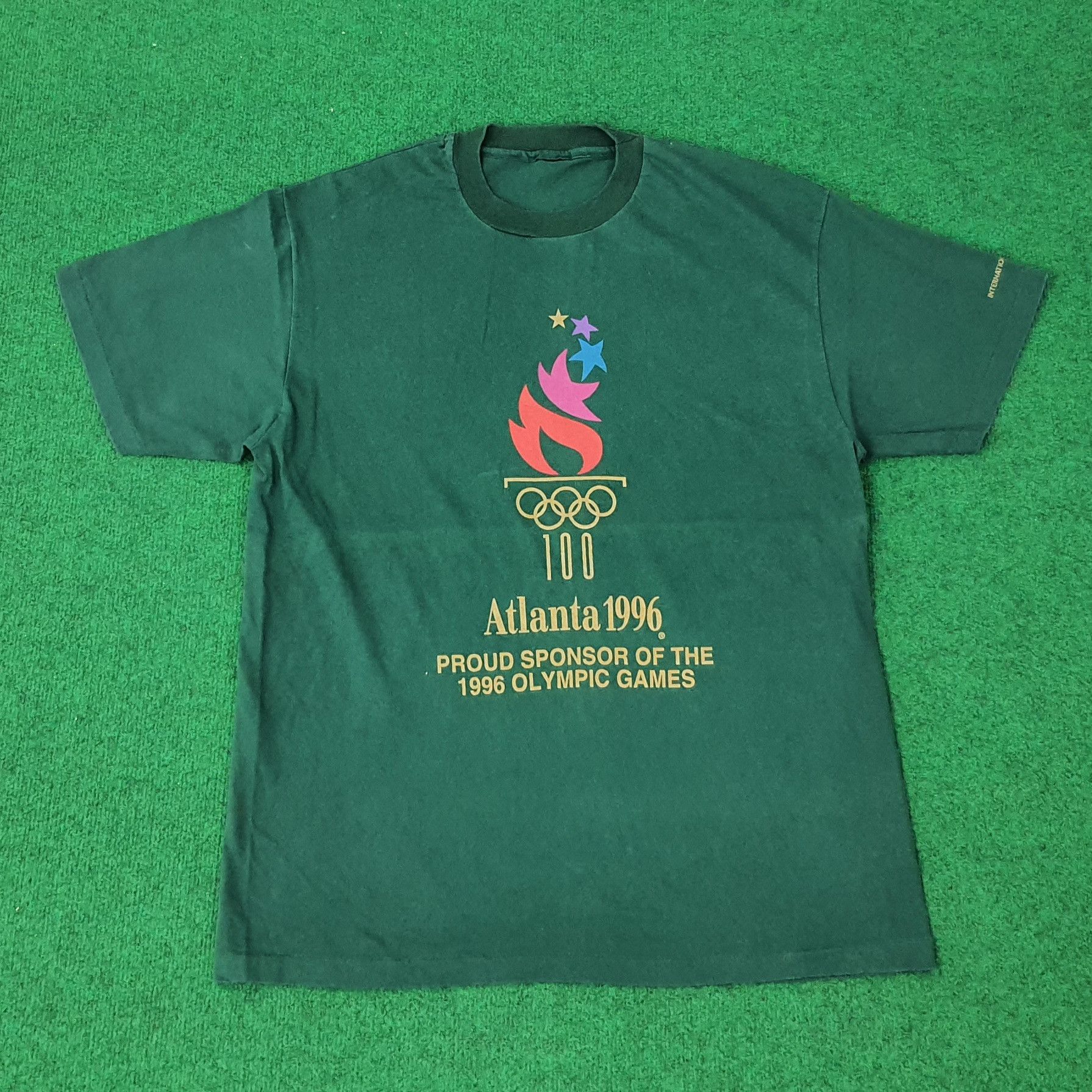 Vintage Vinatge Atlanta 1996 Olympic Games Tshirt C249N18 Size US L / EU 52-54 / 3 - 1 Thumbnail