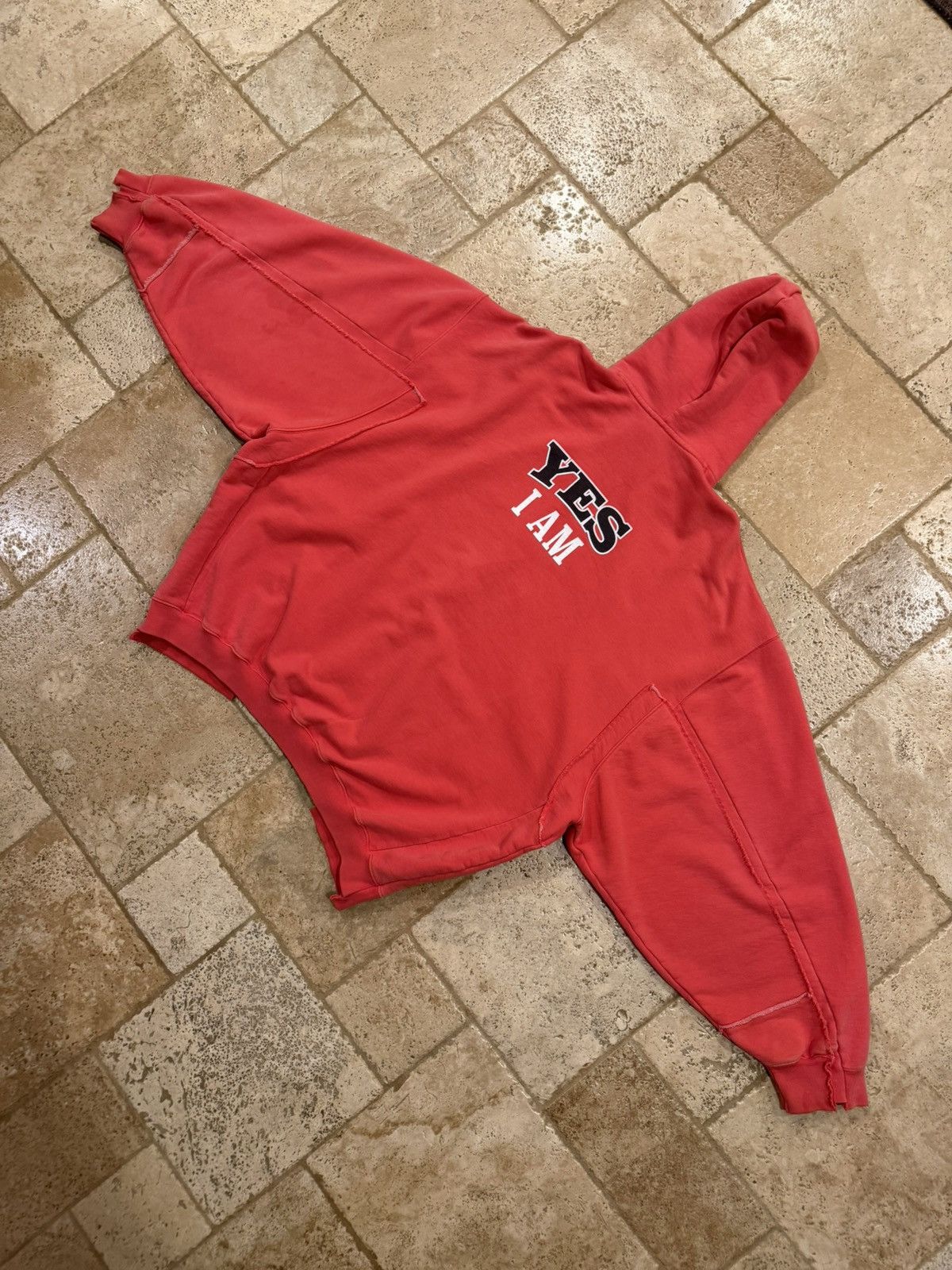 Vetements Vetements Reconstructed Fan Yes I Am Print Red Zip Up Hoodie Size US S / EU 44-46 / 1 - 10 Thumbnail