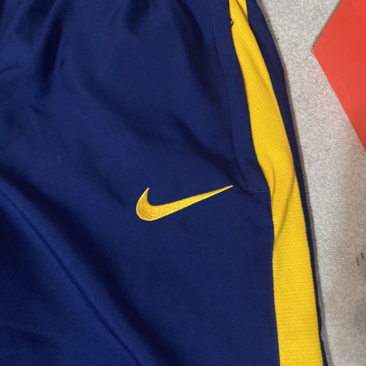 Nike Vintage nike pants barcelona Size US 30 / EU 46 - 5 Thumbnail