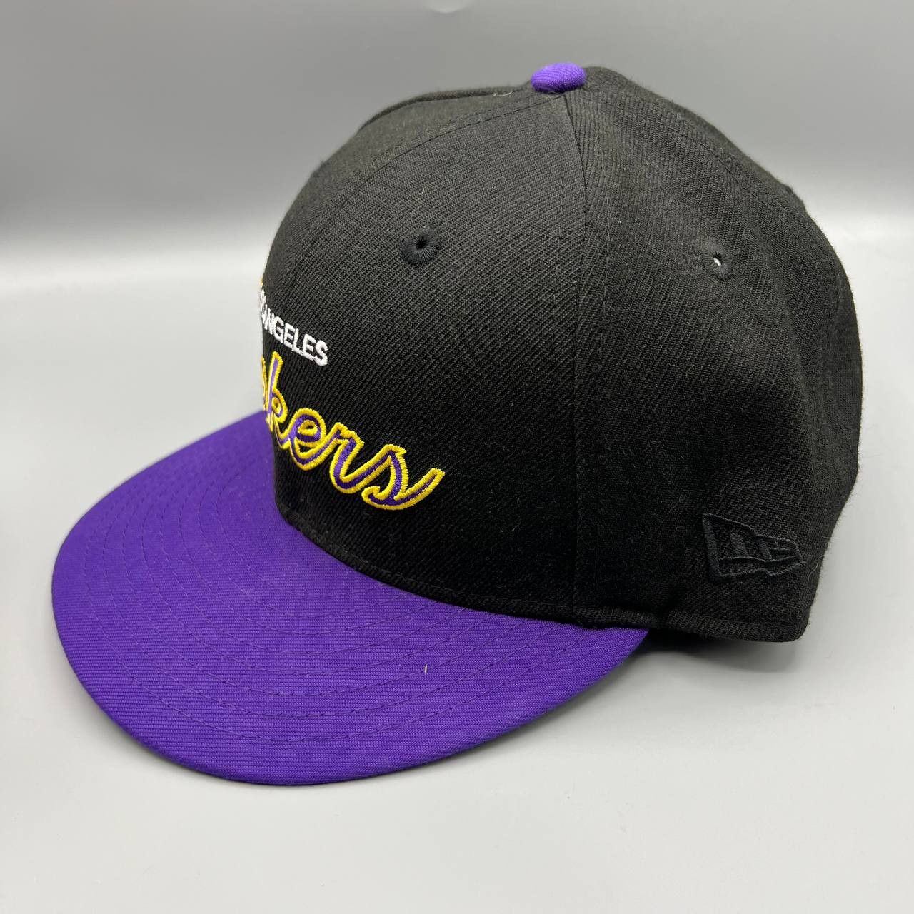 New Era Los Angeles LA Lakers Hat Men Black Purple NBA Snap Back Cap Size ONE SIZE - 2 Thumbnail