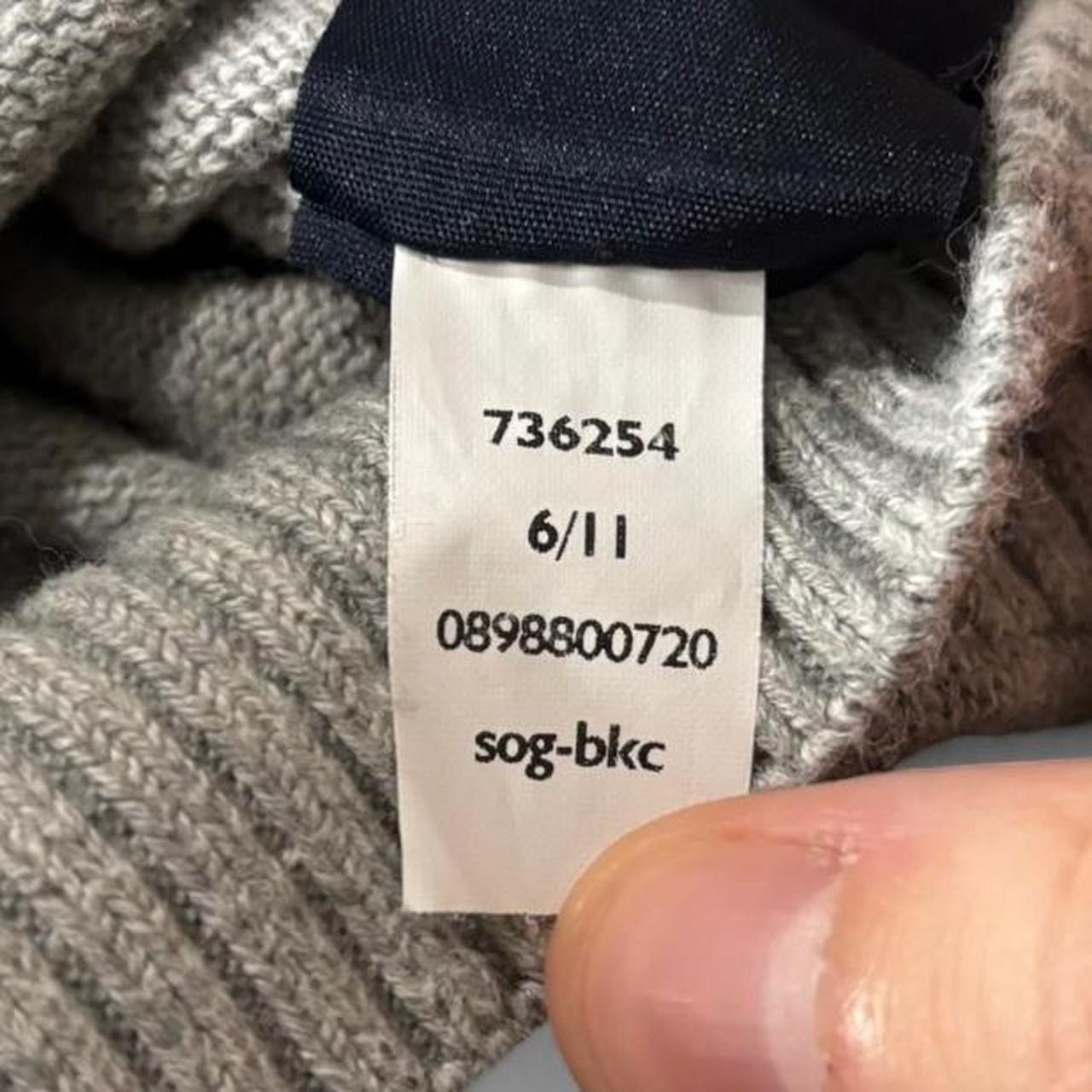 Tommy Hilfiger Vintage Style Tommy Hilfiger Light Grey V Neck Sweater - M Size US M / EU 48-50 / 2 - 6 Thumbnail