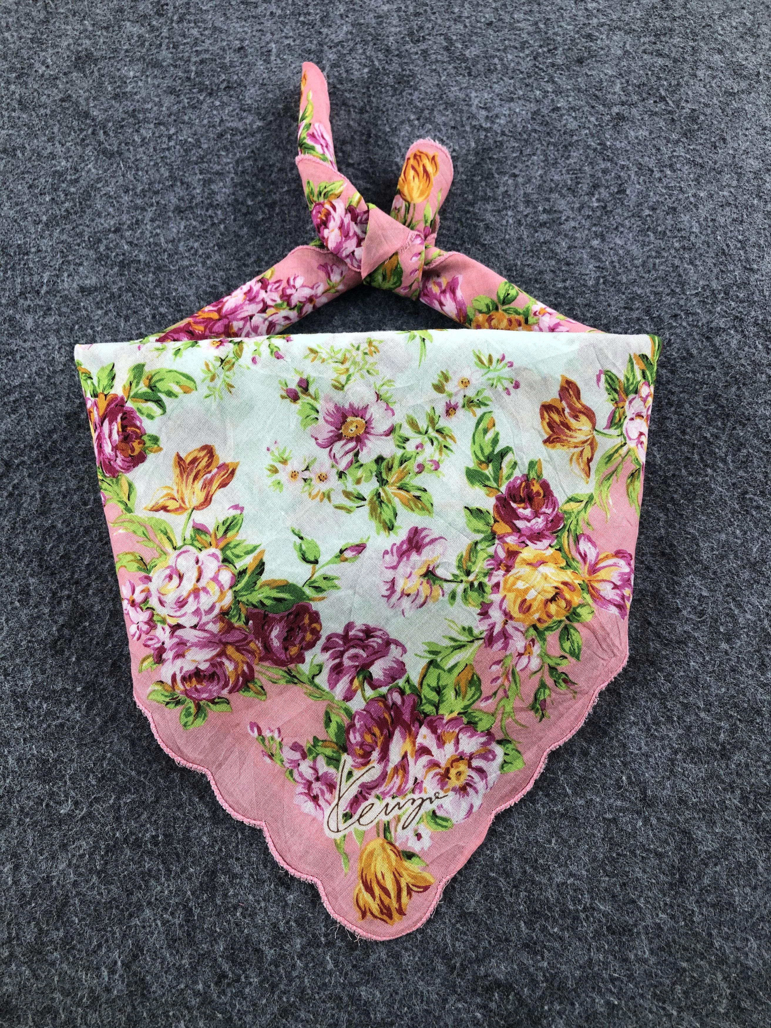 Kenzo × Vintage Kenzo Floral Handkerchief / Bandana / Neckerchief Size ONE SIZE - 1 Thumbnail