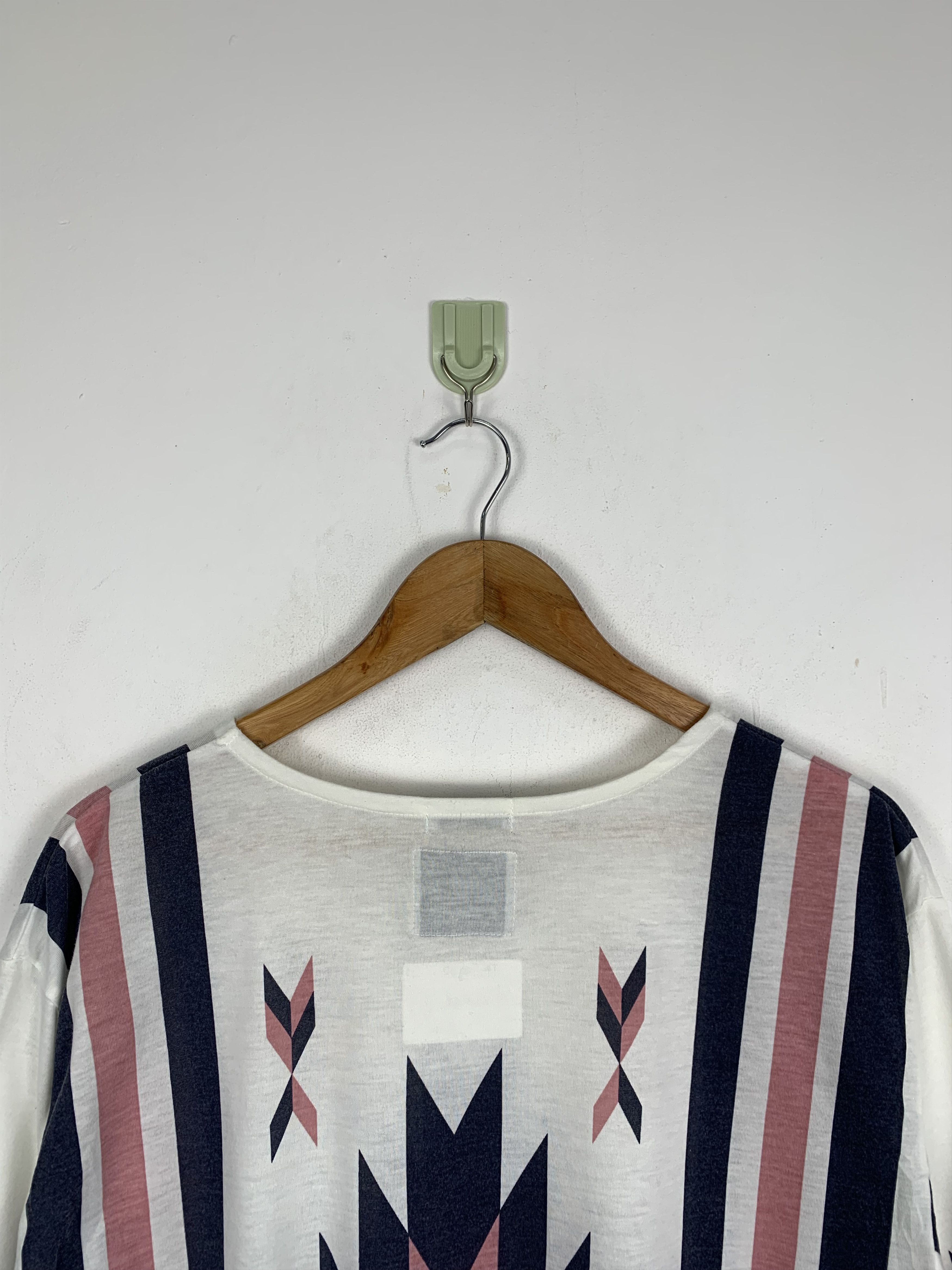 Other Vintage Native Shimayo Navajo T Shirt TA0300 Size US L / EU 52-54 / 3 - 4 Thumbnail