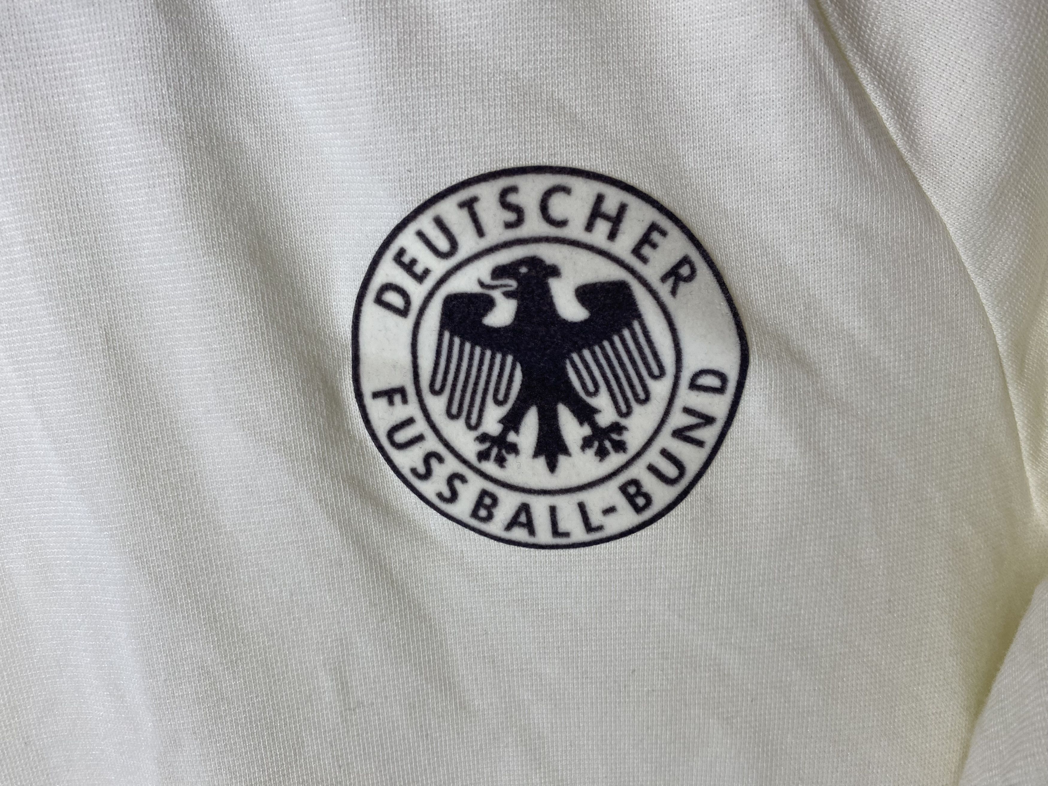 Adidas GERMANY 1979 HOME RETRO REPLICA FOOTBALL SHIRT SOCCER JERSEY Size US M / EU 48-50 / 2 - 3 Thumbnail