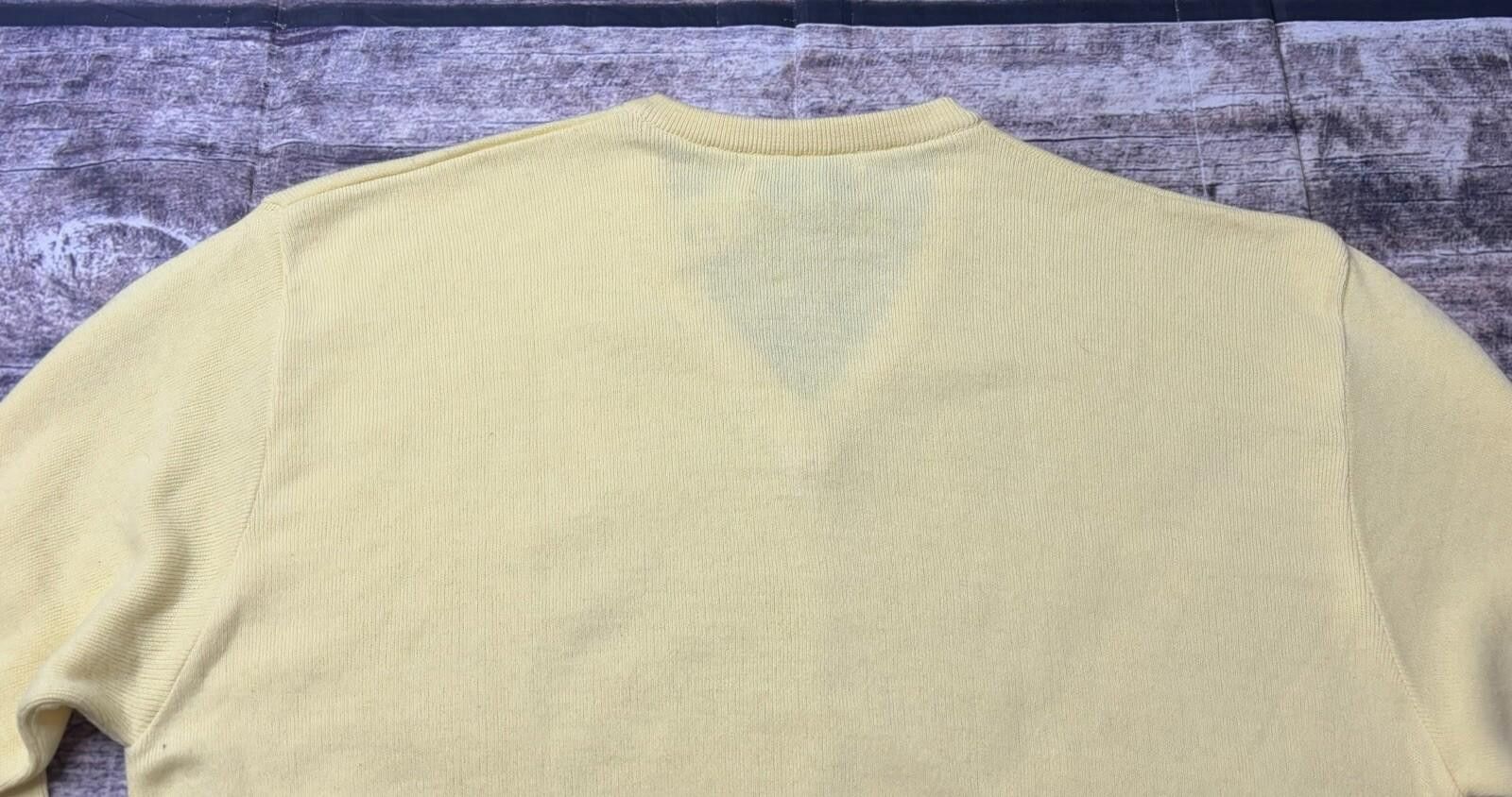 Izod VTG Izod Sweater Men's Large V-Neck Pullover Acrylic USA 80s Size US L / EU 52-54 / 3 - 6 Thumbnail