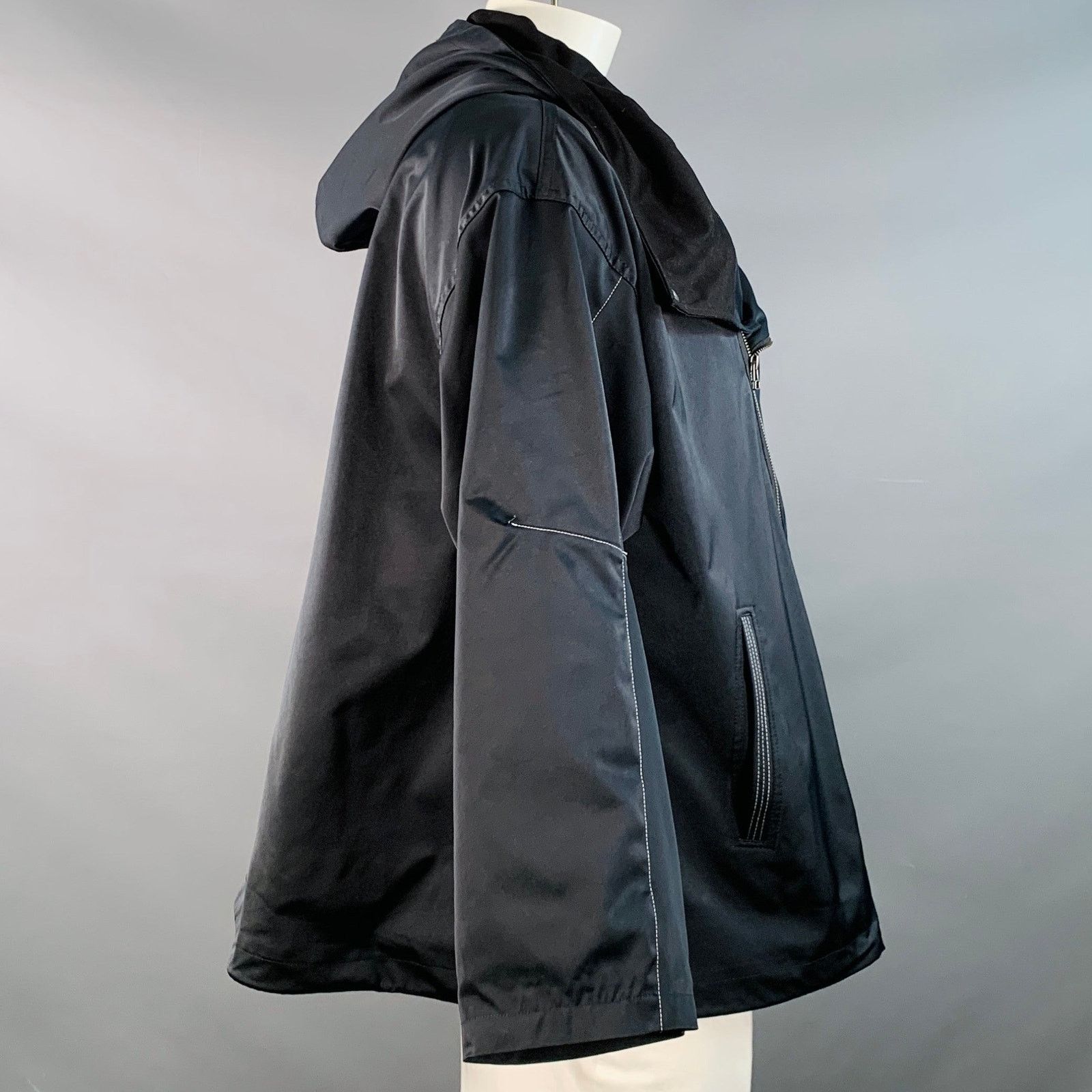 Other L Black White Polyester Blend Contrast Stitch Hooded Jacket Size US L / EU 52-54 / 3 - 2 Thumbnail