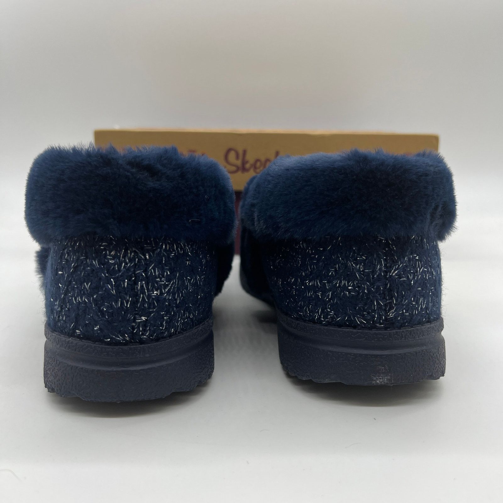 SKECHERS Skechers Shoes 7.5 Wide Cozy Lite Sparkle Knit Slippers Size US 7.5 / IT 37.5 - 6 Thumbnail