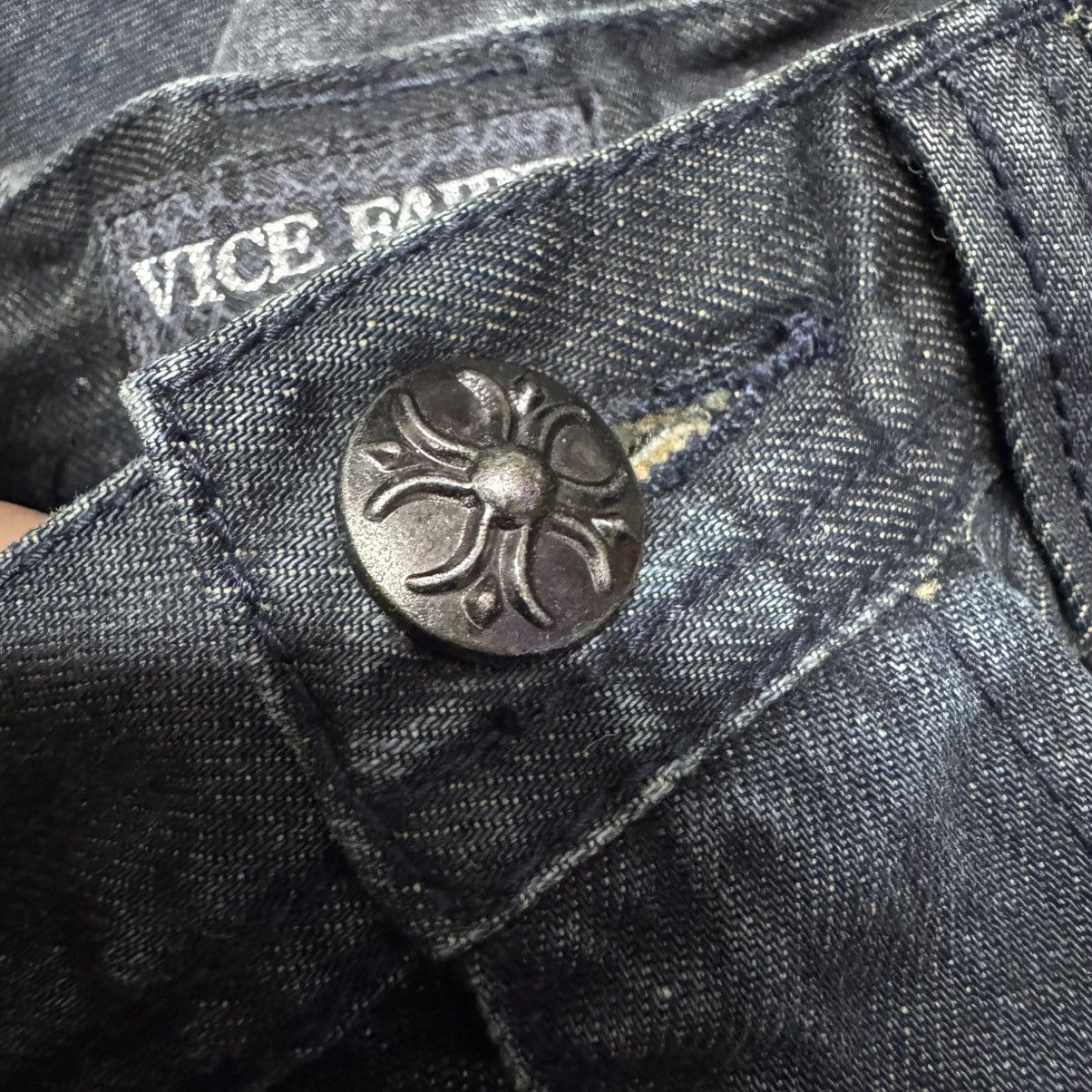 Le Grande Bleu (L.G.B.) Vice Fairy Whisker Distressed Denim Flare Jeans Size US 30 / EU 46 - 20 Thumbnail