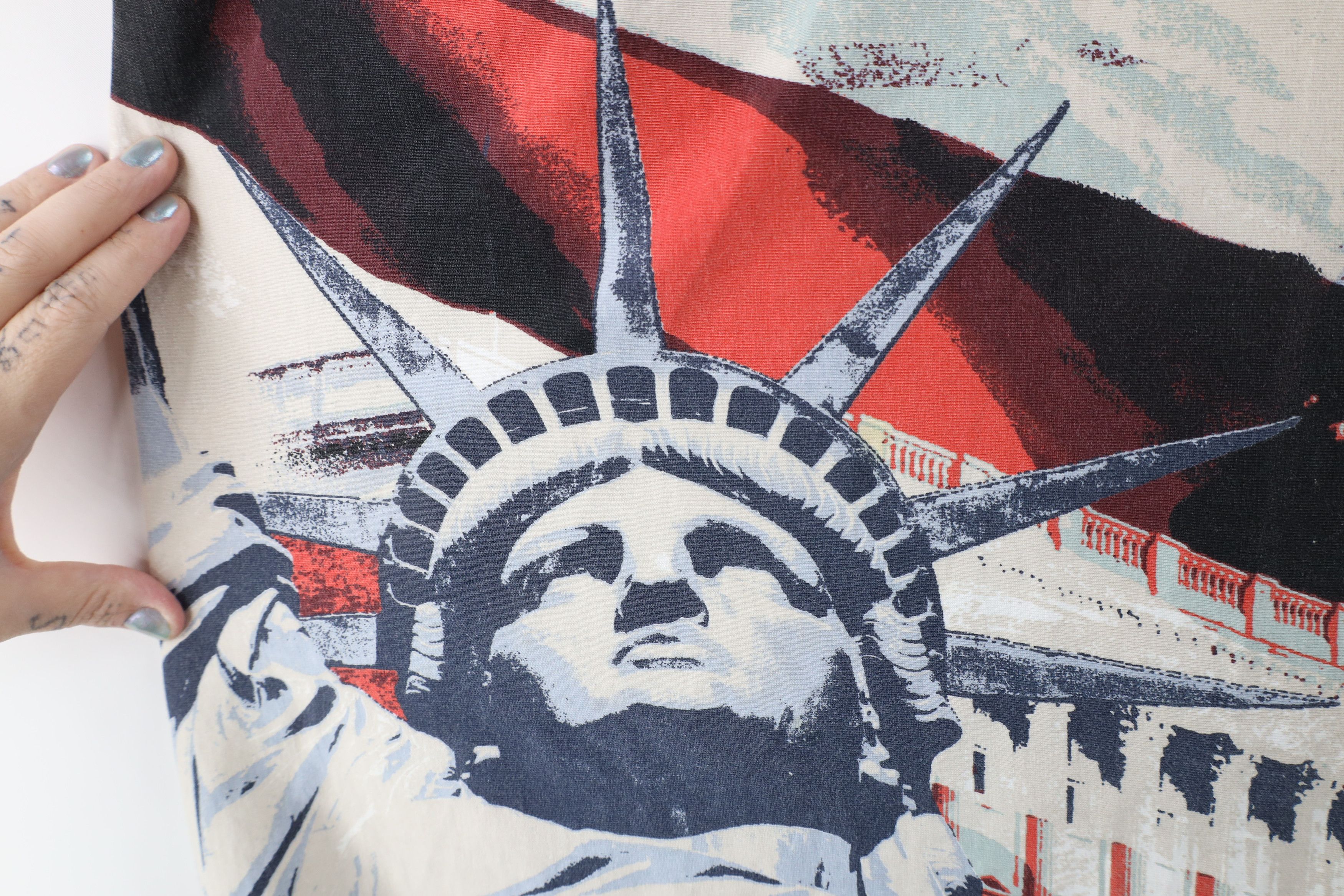 Vintage Vintage 90s Streetwear Statue of Liberty All Over Print Polo Size US L / EU 52-54 / 3 - 5 Thumbnail