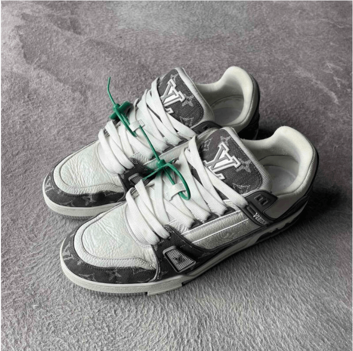 Louis Vuitton Louis Vuitton Training Denim Grey Lowtop Sneakers 42.5 Men Size US 9 / EU 42 - 2 Thumbnail