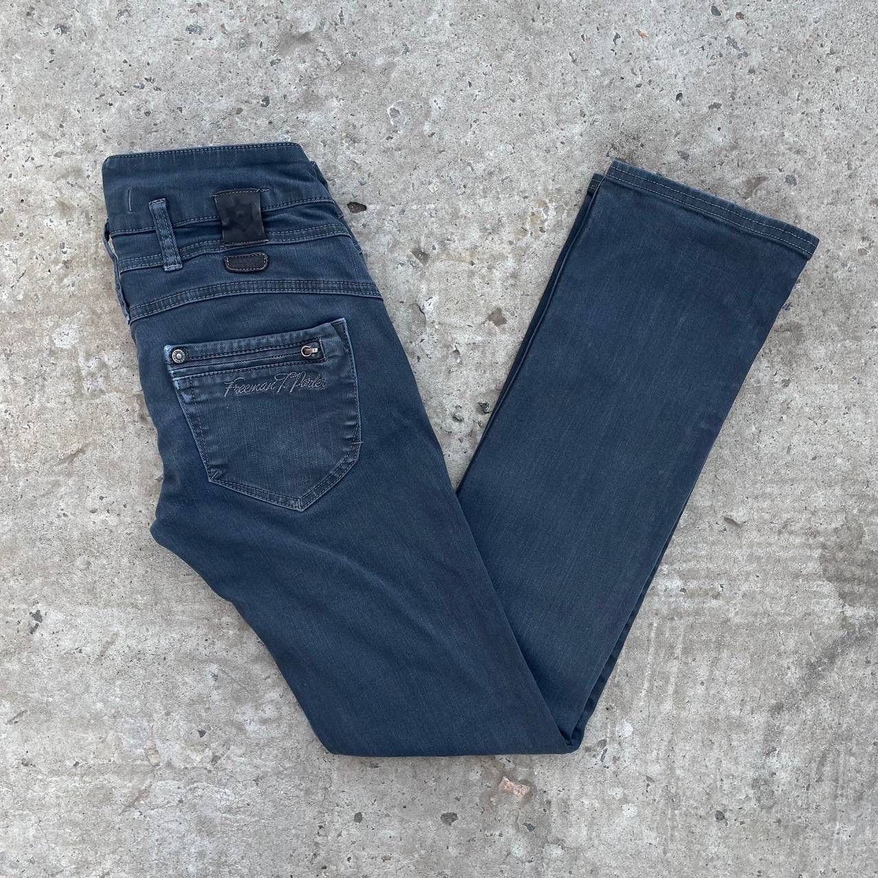 Freeman Vintage Women’s Skinny Freeman T Porter With a low seat Size 28" / US 6 / IT 42 - 12 Thumbnail